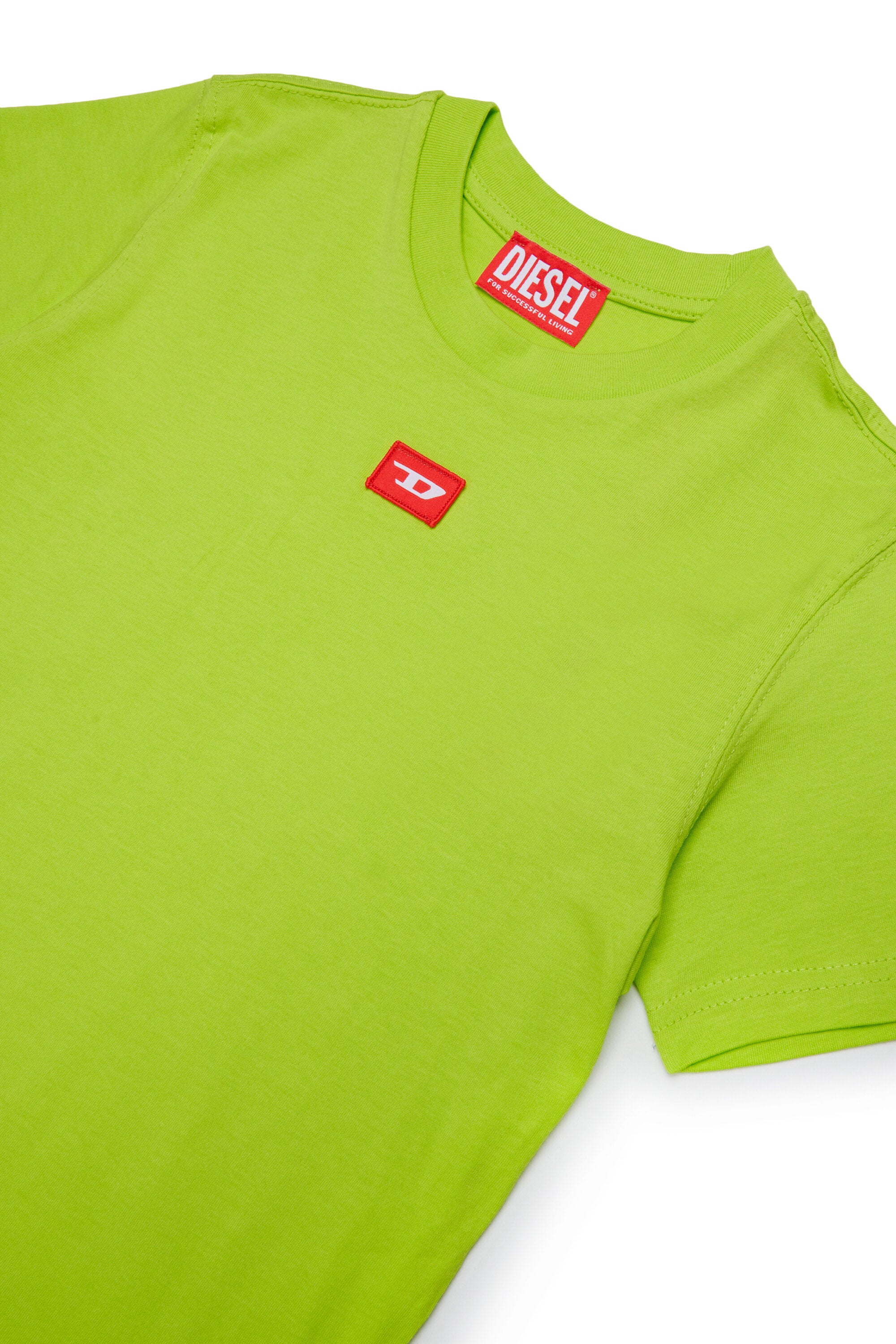 Jersey T-shirt with red D patch