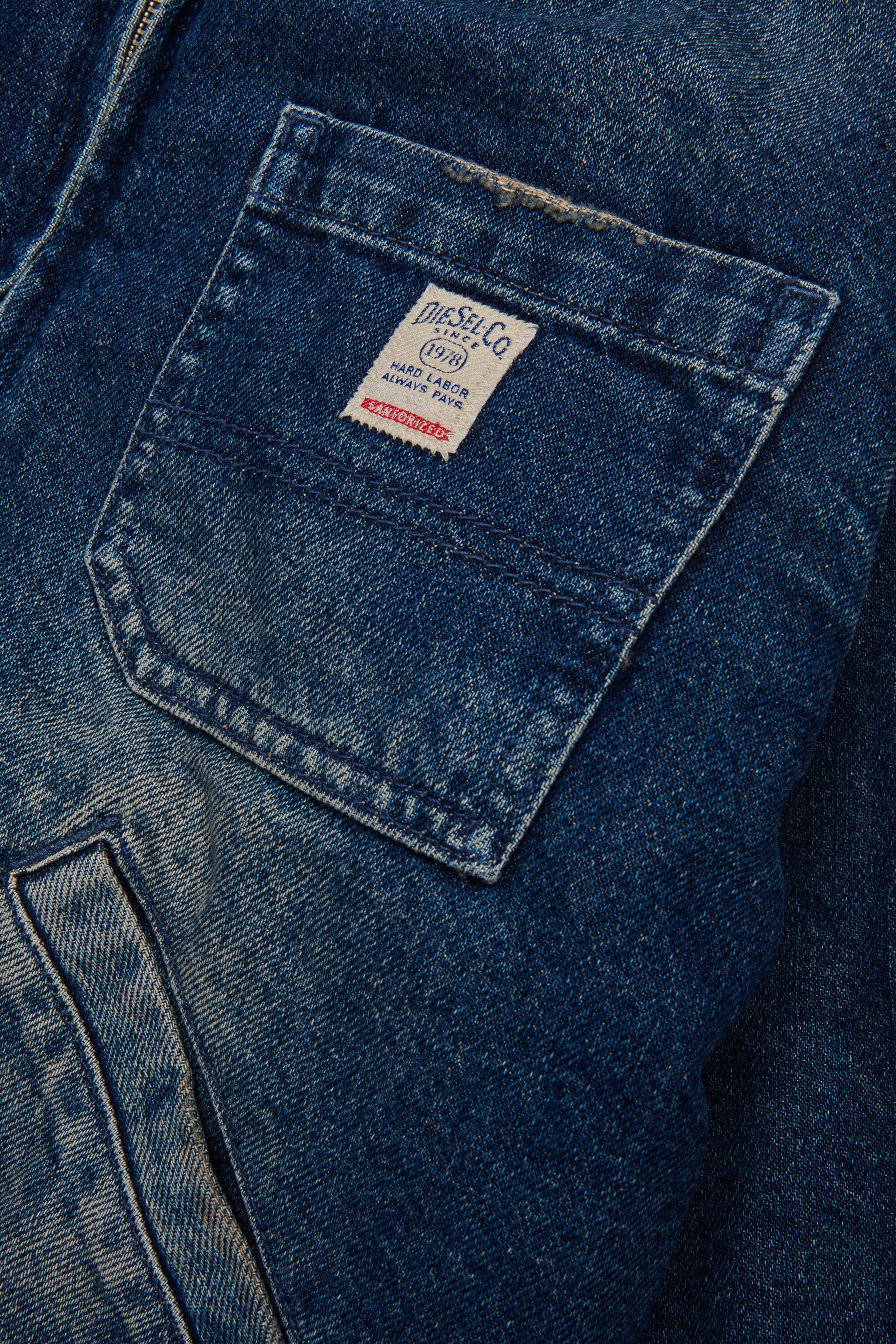 Dirty effect denim trucker jacket with teddy collar