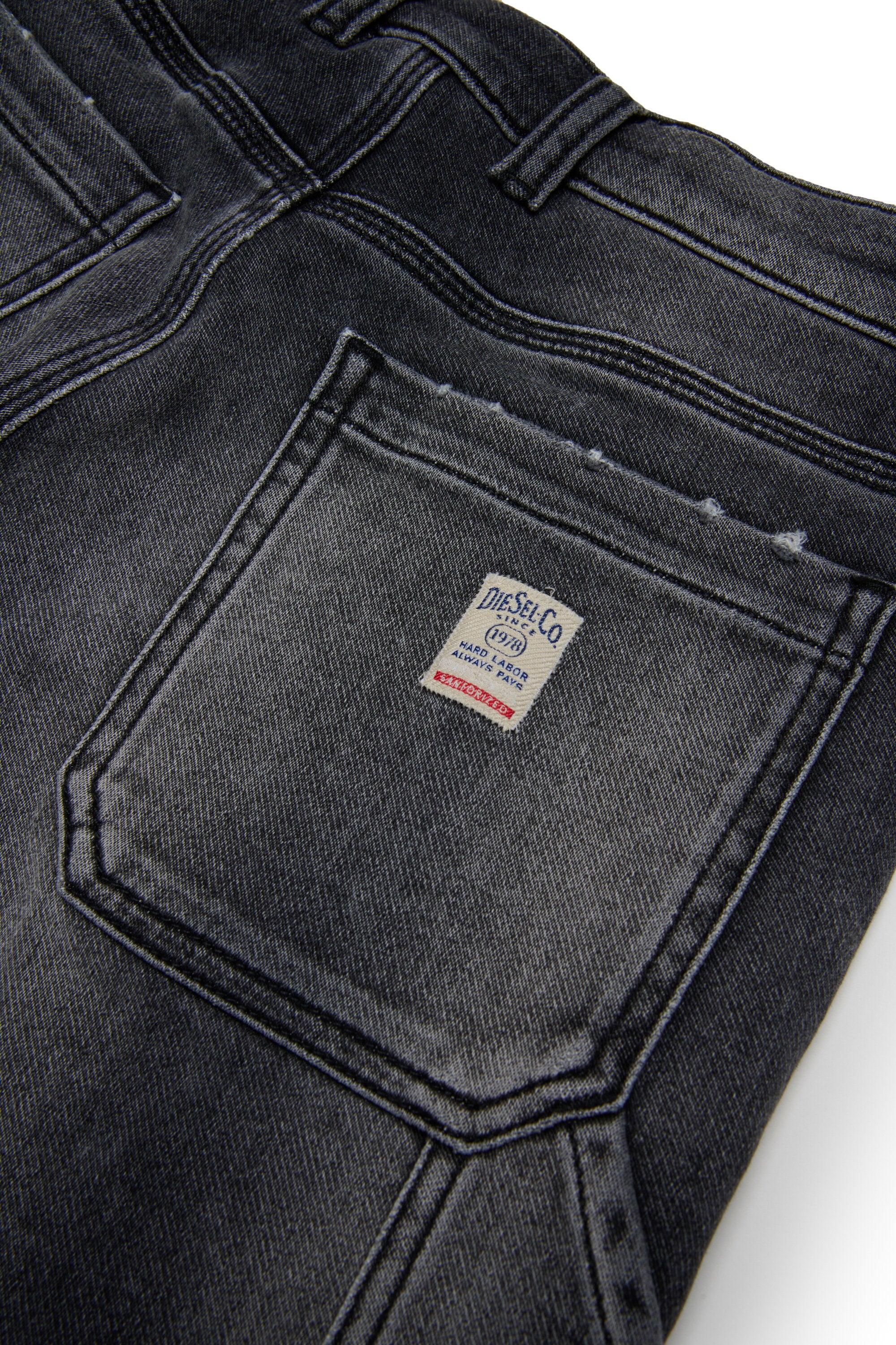 Black shaded relaxed JoggJeans® - D-Argjx Work