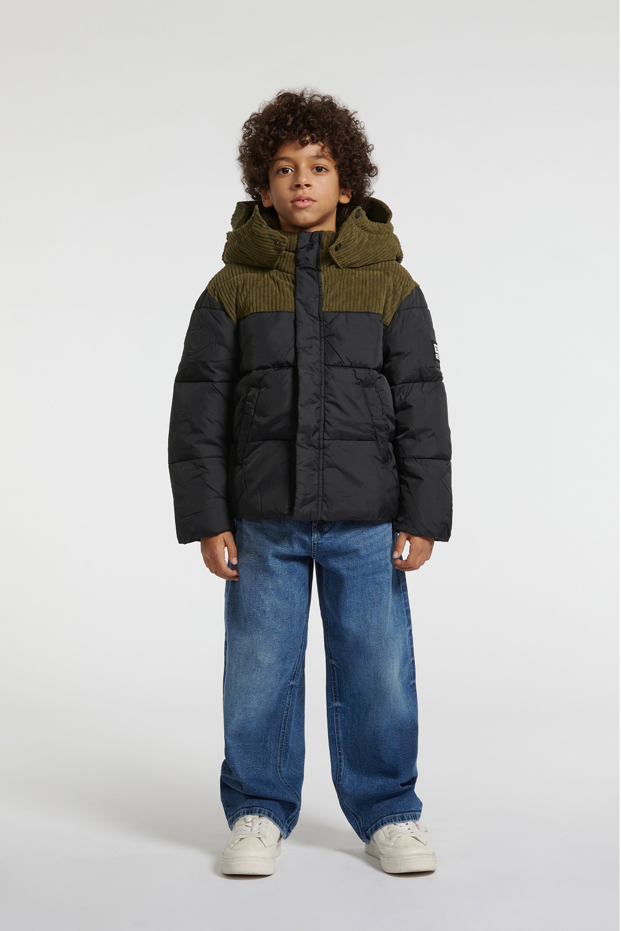 Padded jacket with logo