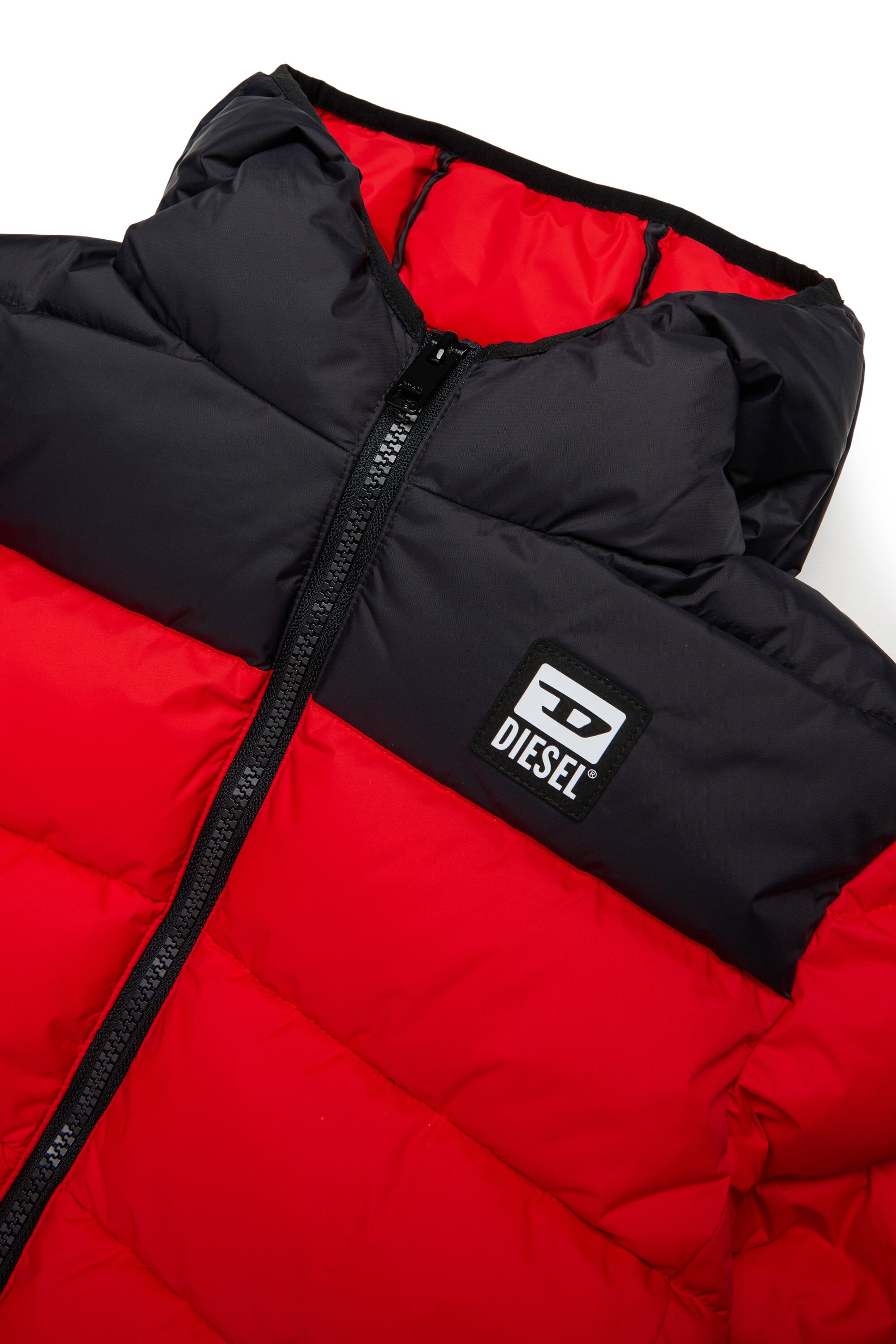 Padded jacket with logo
