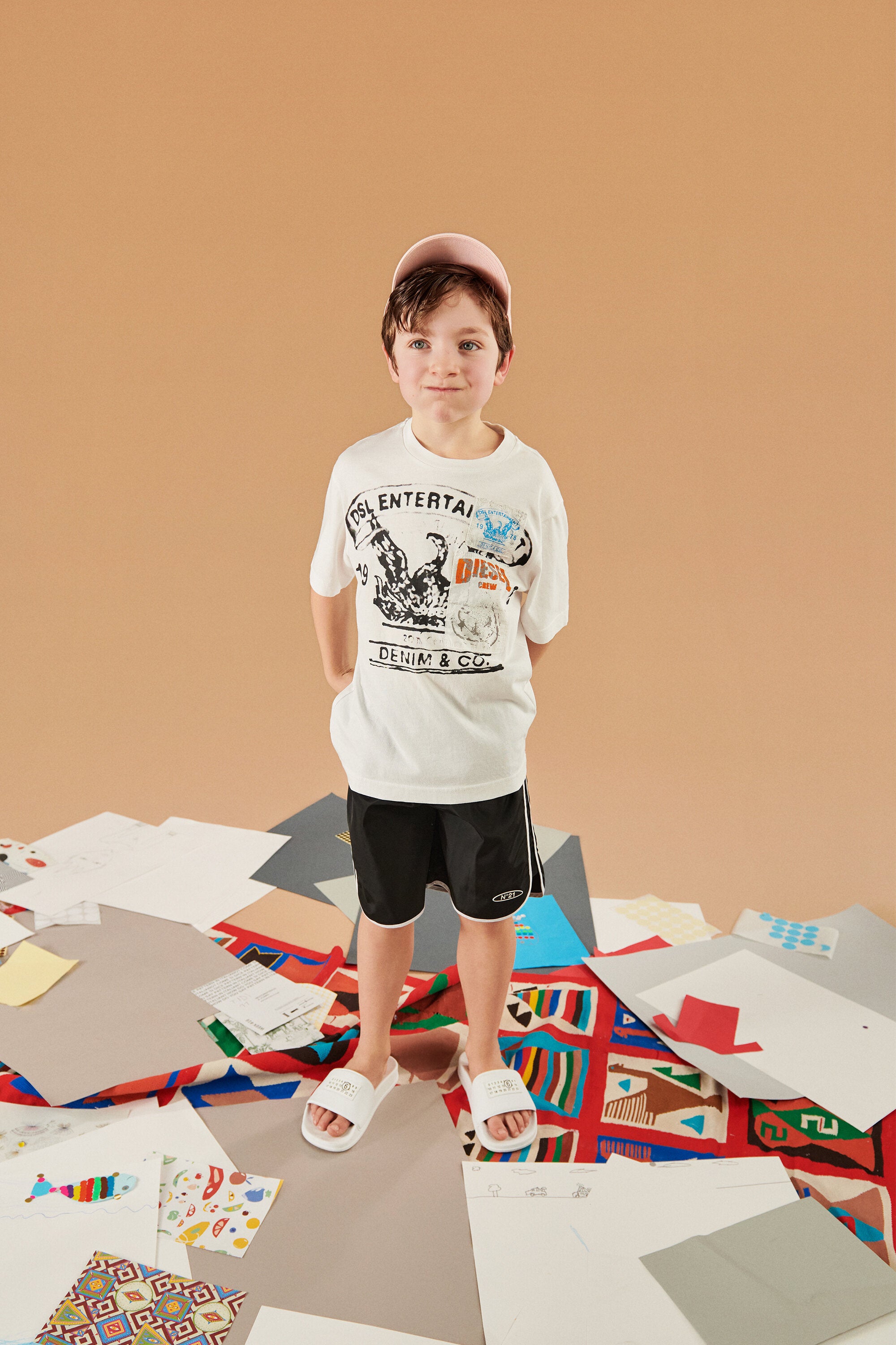 T-shirt with printed logo