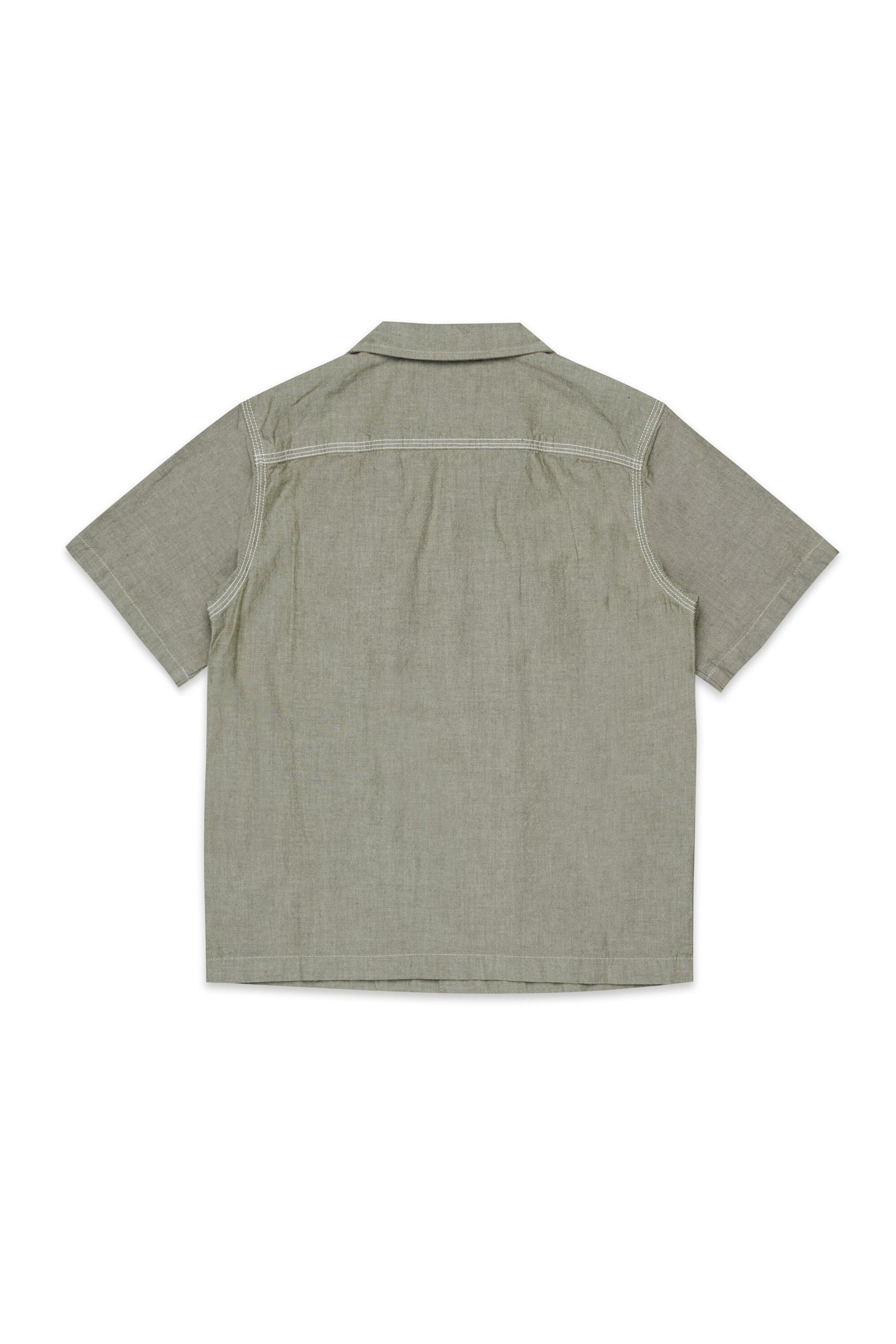 Short-sleeved shirt with logo