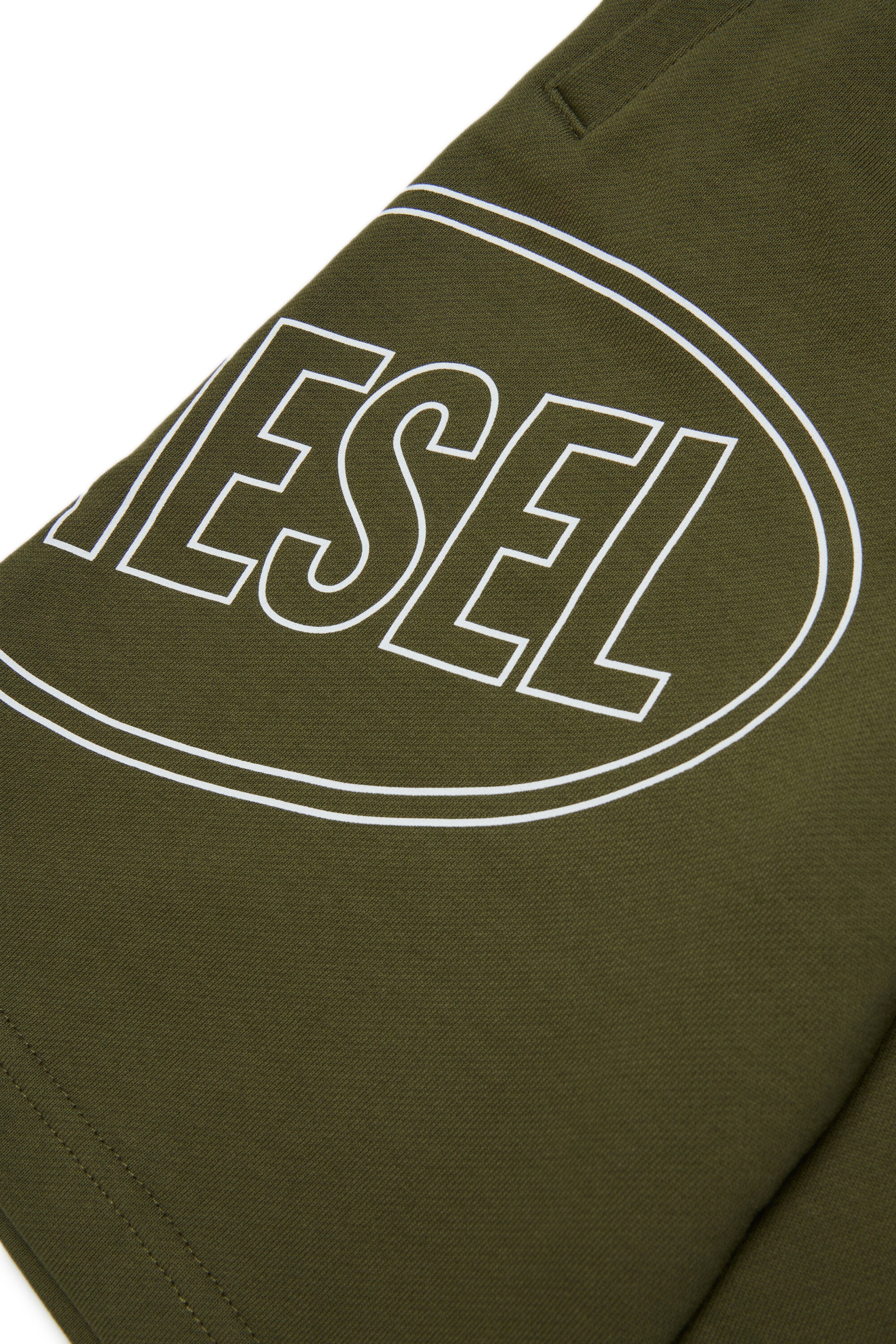 Fleece shorts with logo