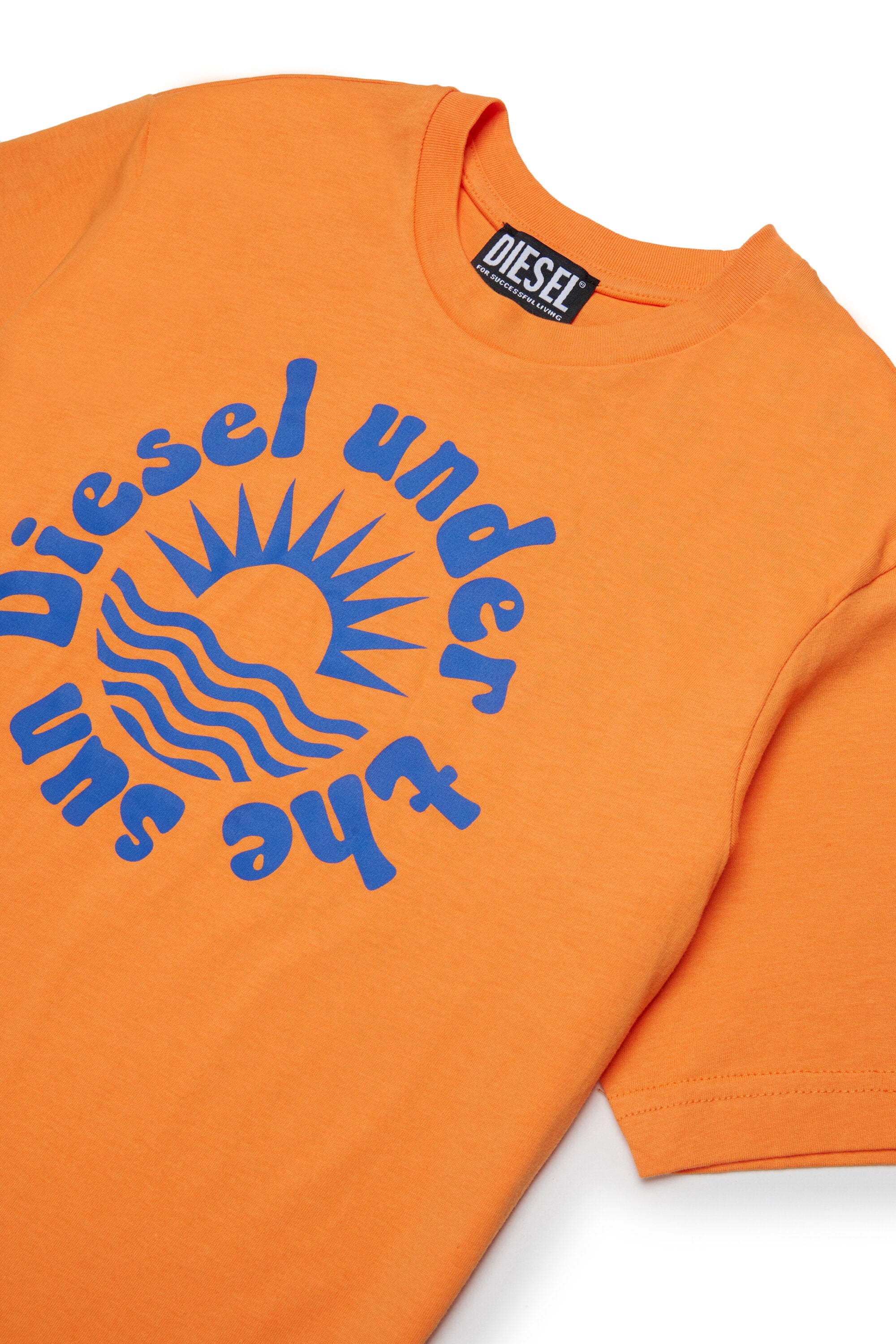 T-shirt with logo on the chest