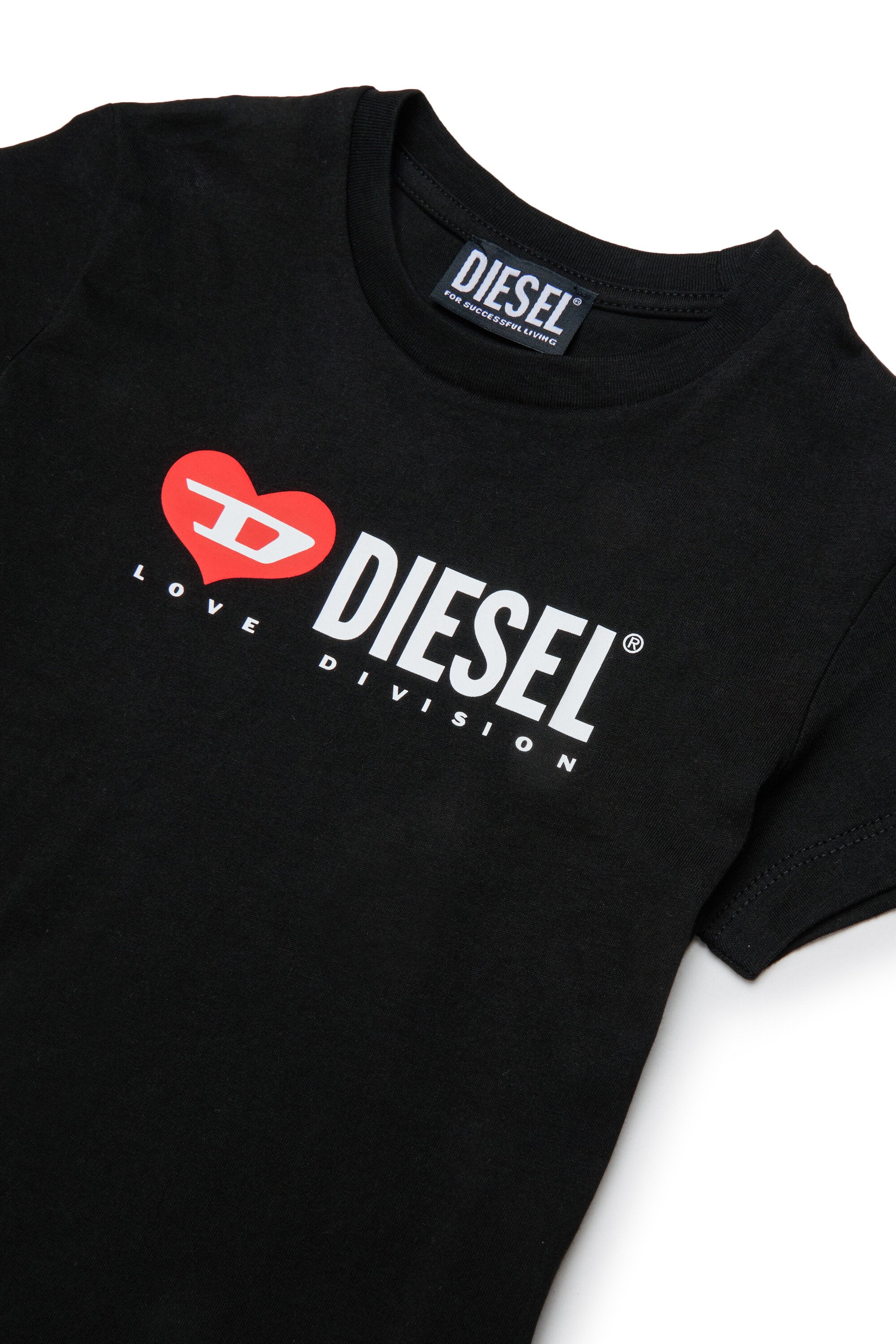 T-shirt with logo on the chest