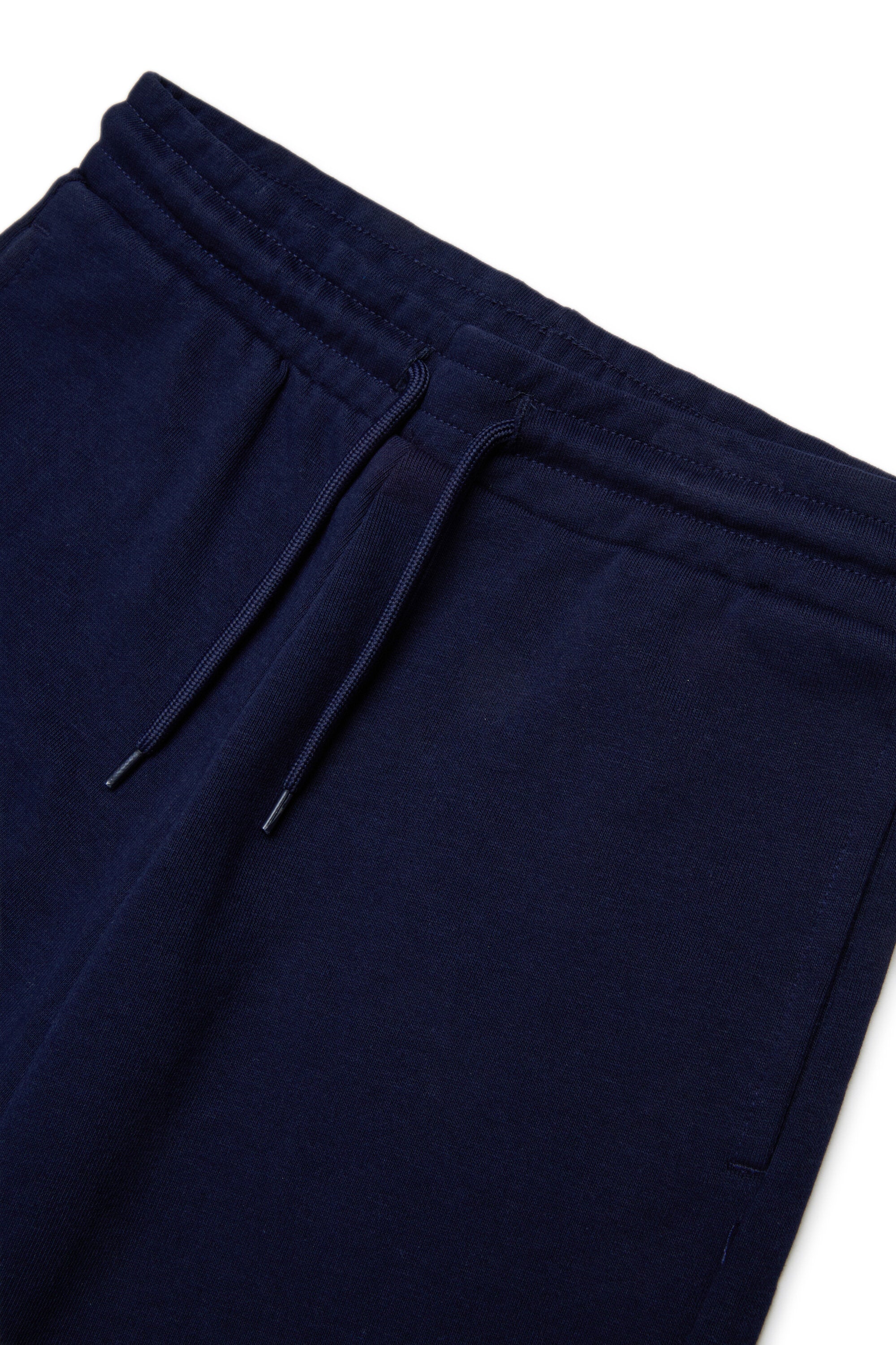 Fleece shorts with logo