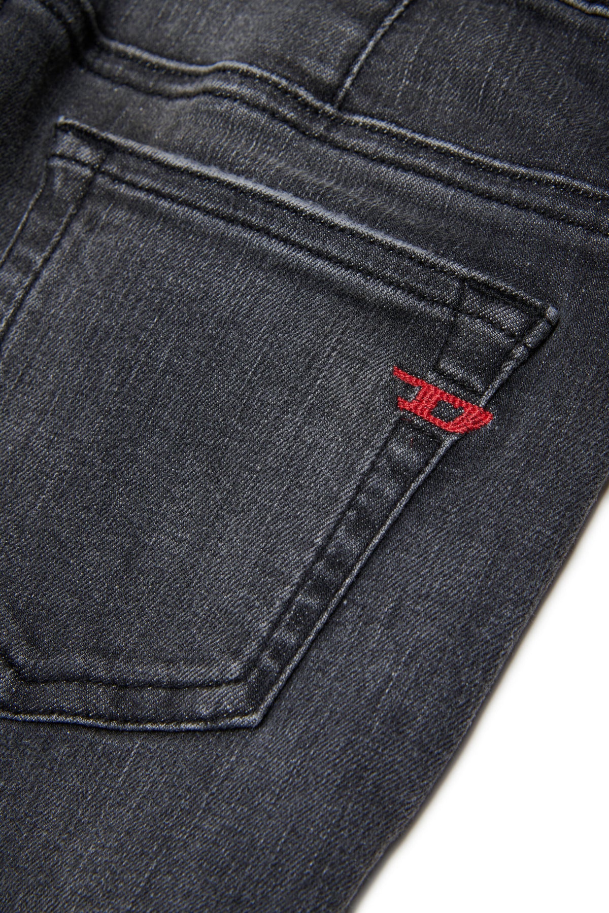 Regular fit jeans in gray wash - D-Ilia