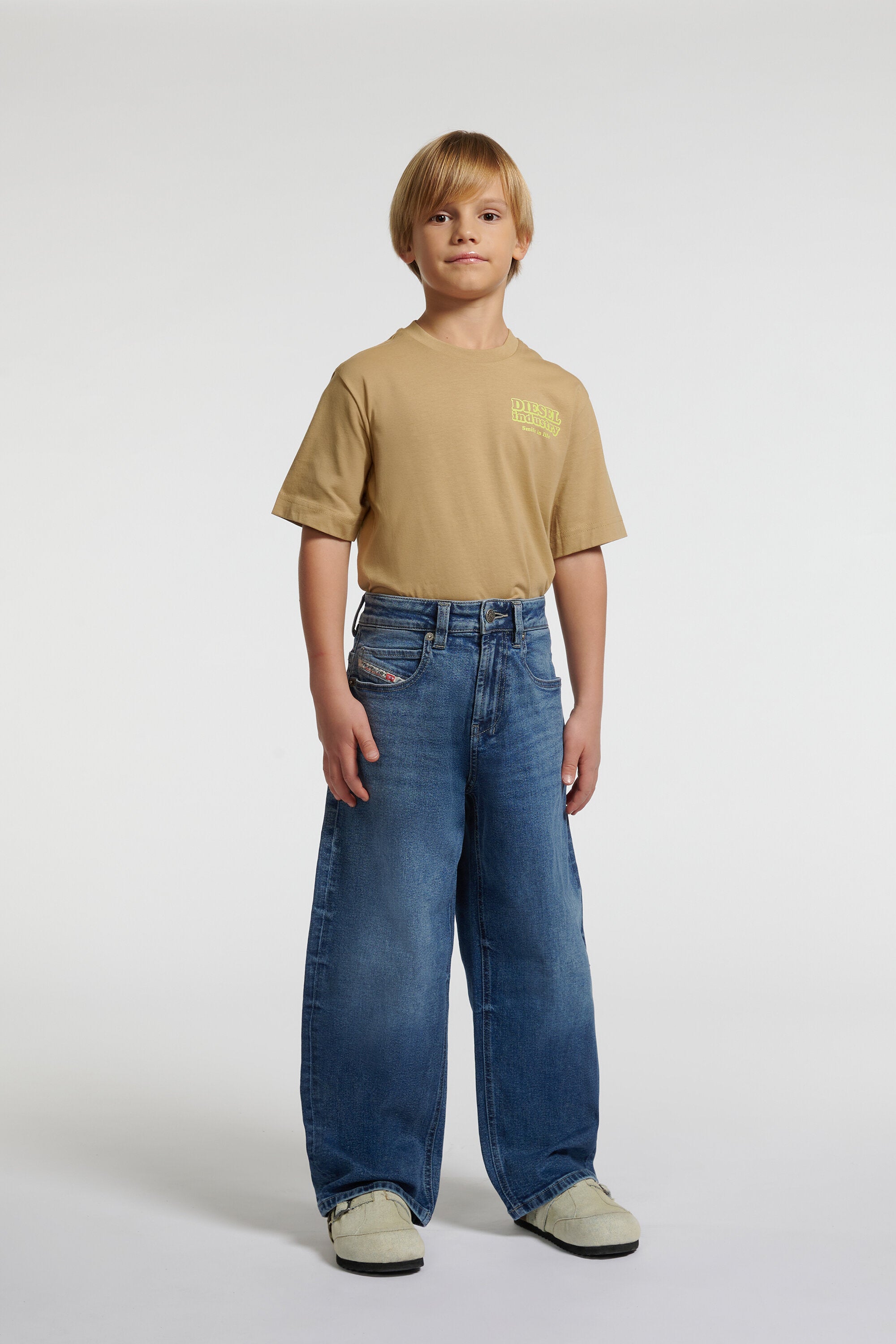 Medium blue relaxed fit jeans - D-Devon