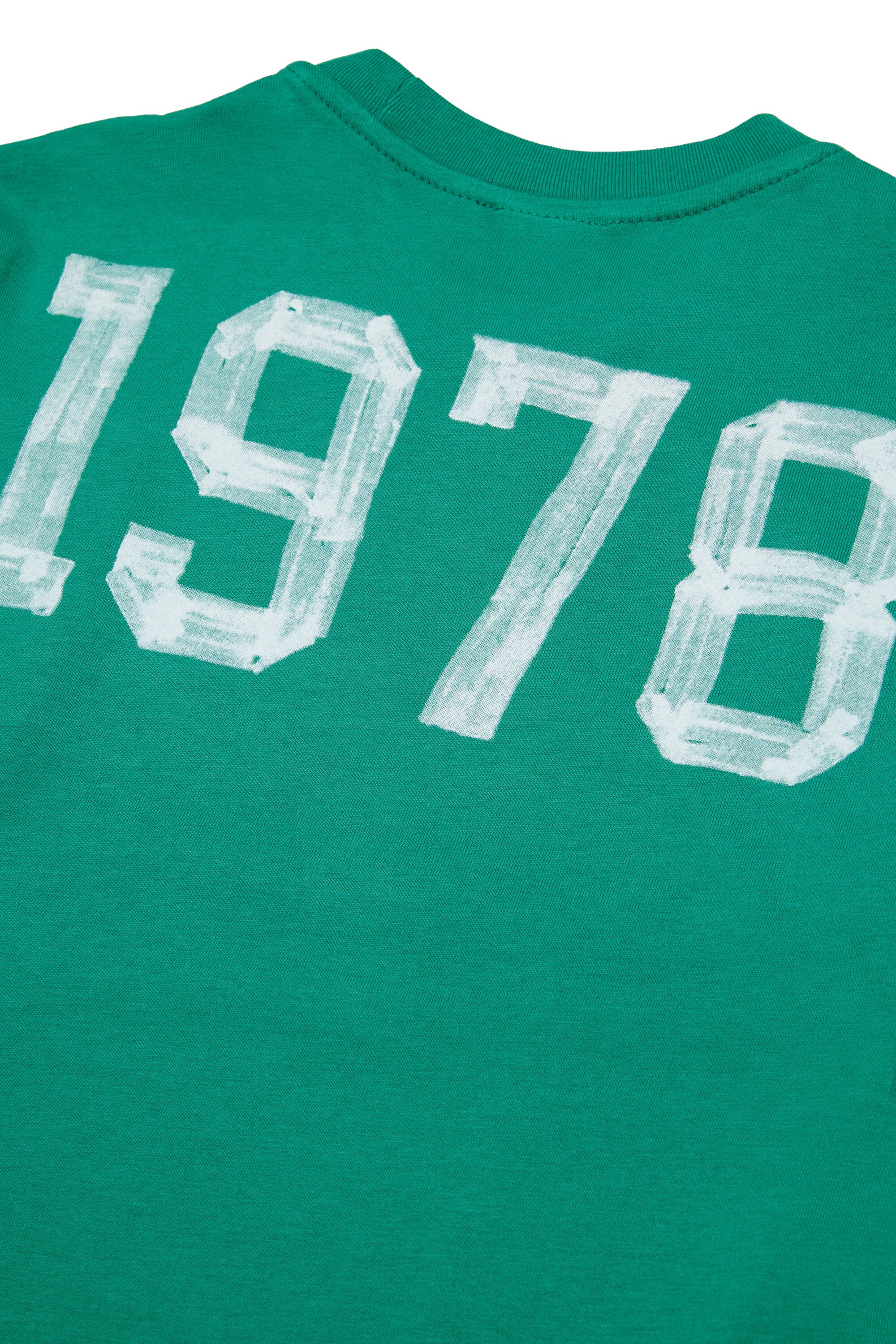 T-shirt with logo