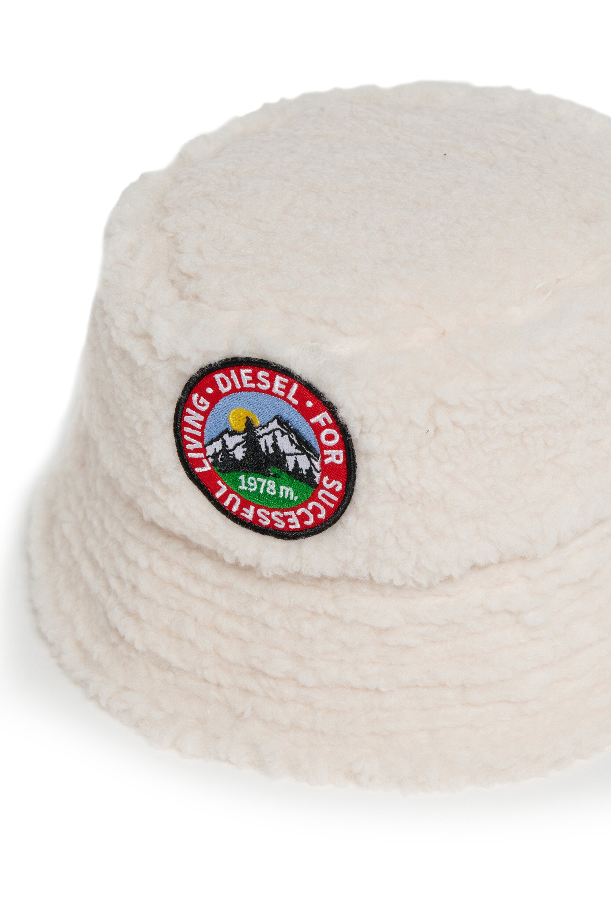 Bucket hat with logo