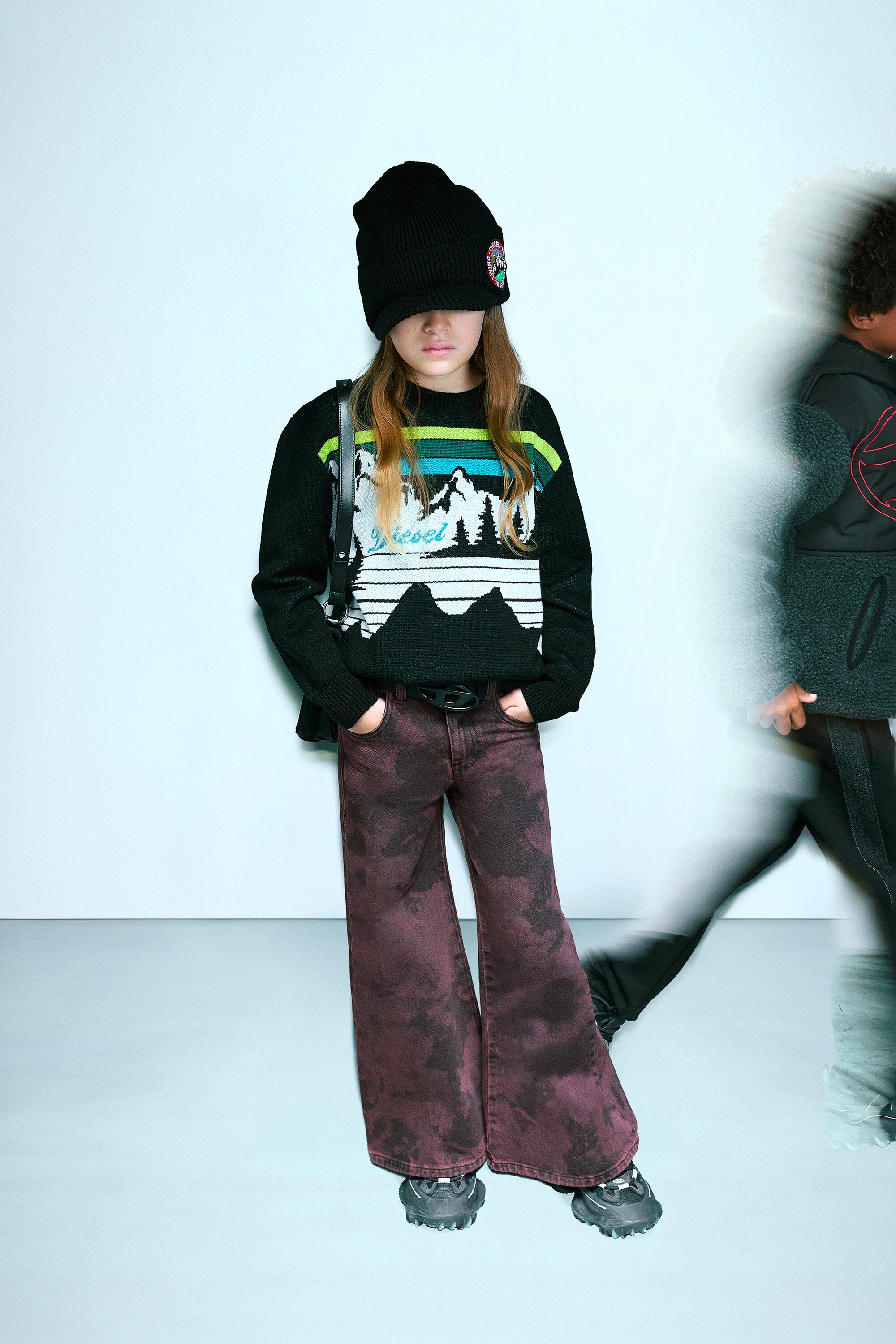 Crew-neck pullover with logo