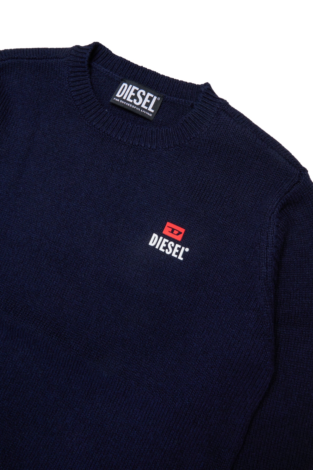 Crew neck pullover with logo
