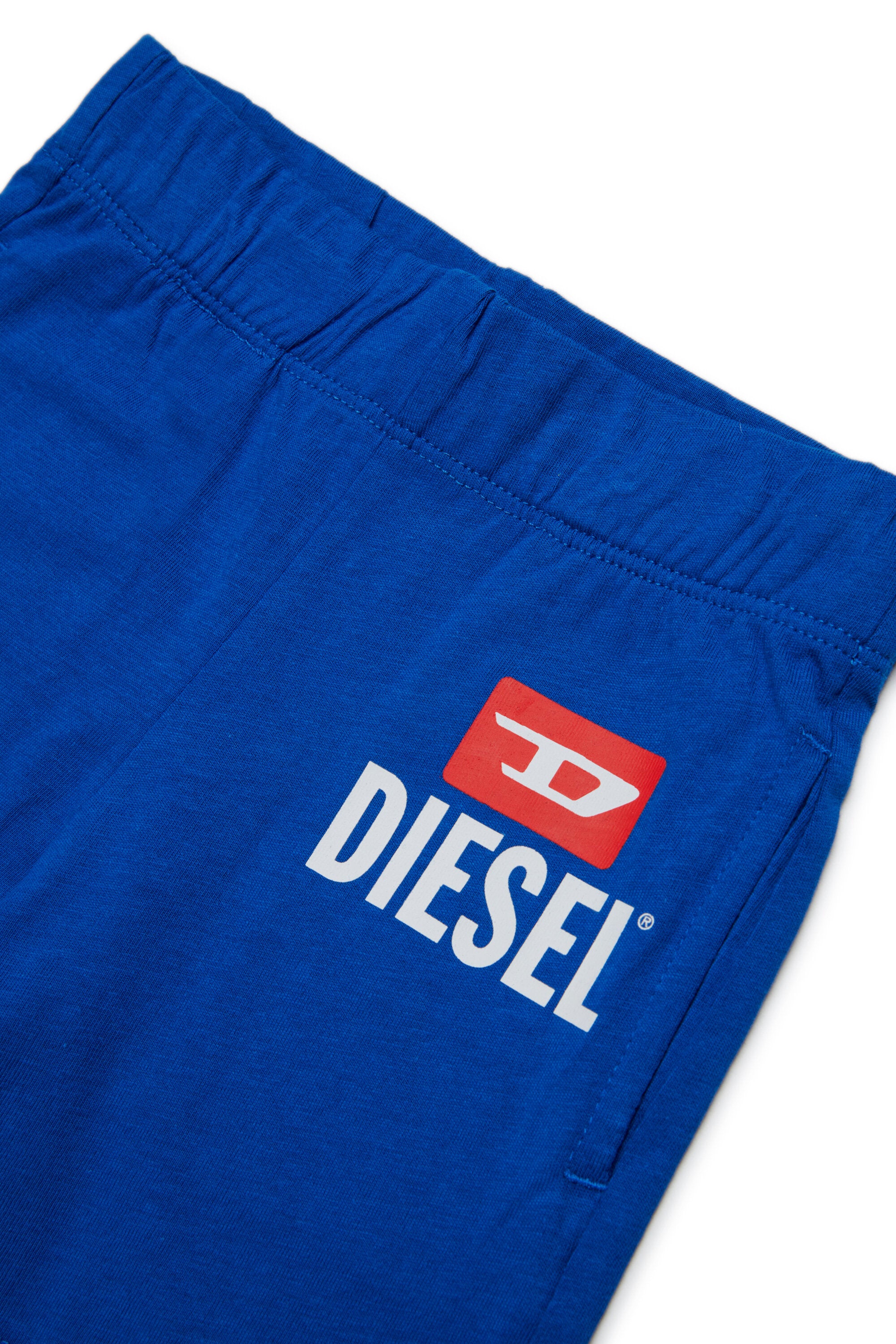 Tracksuit with logo