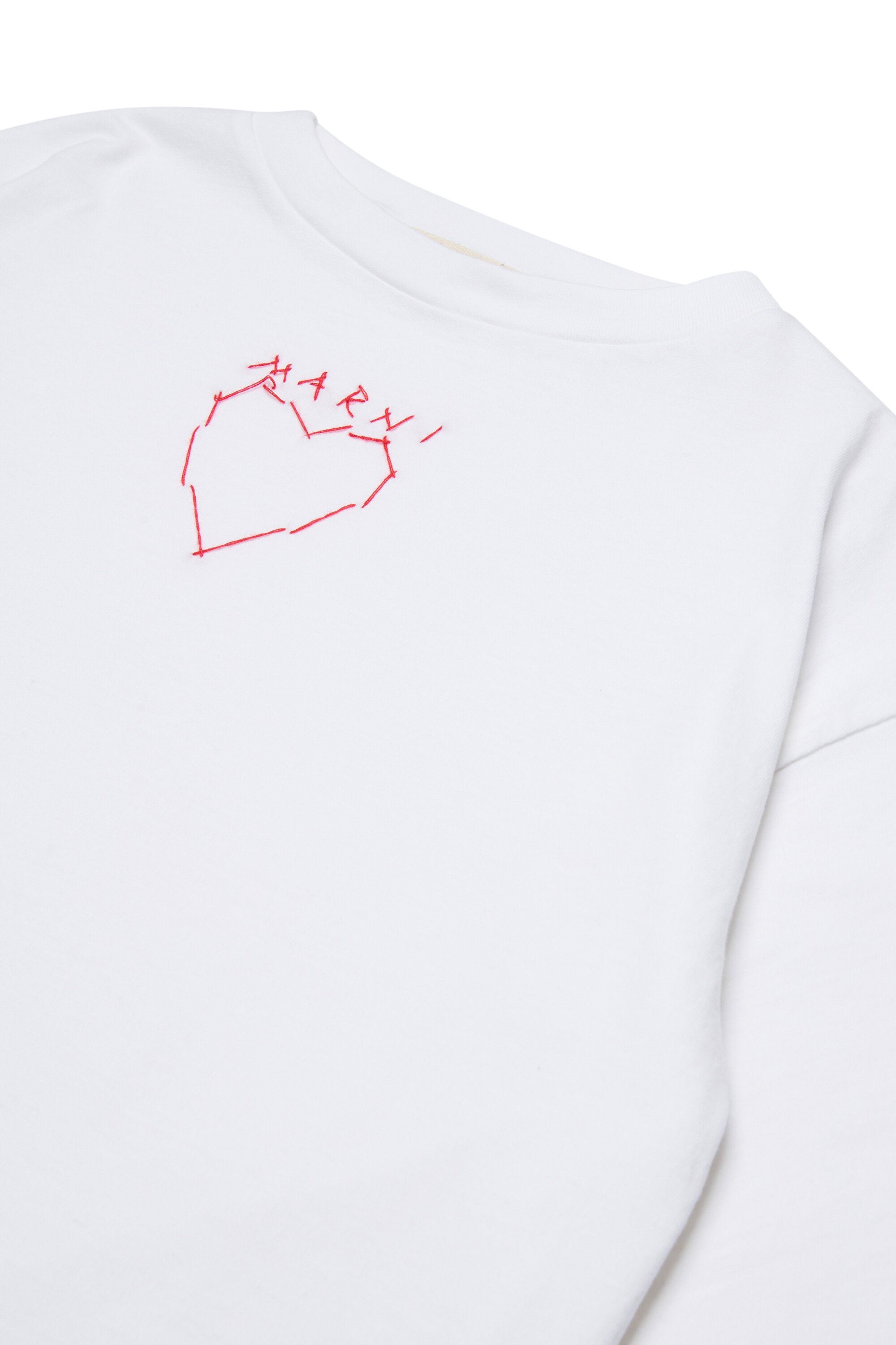 T-shirt with heart embroidery on the front