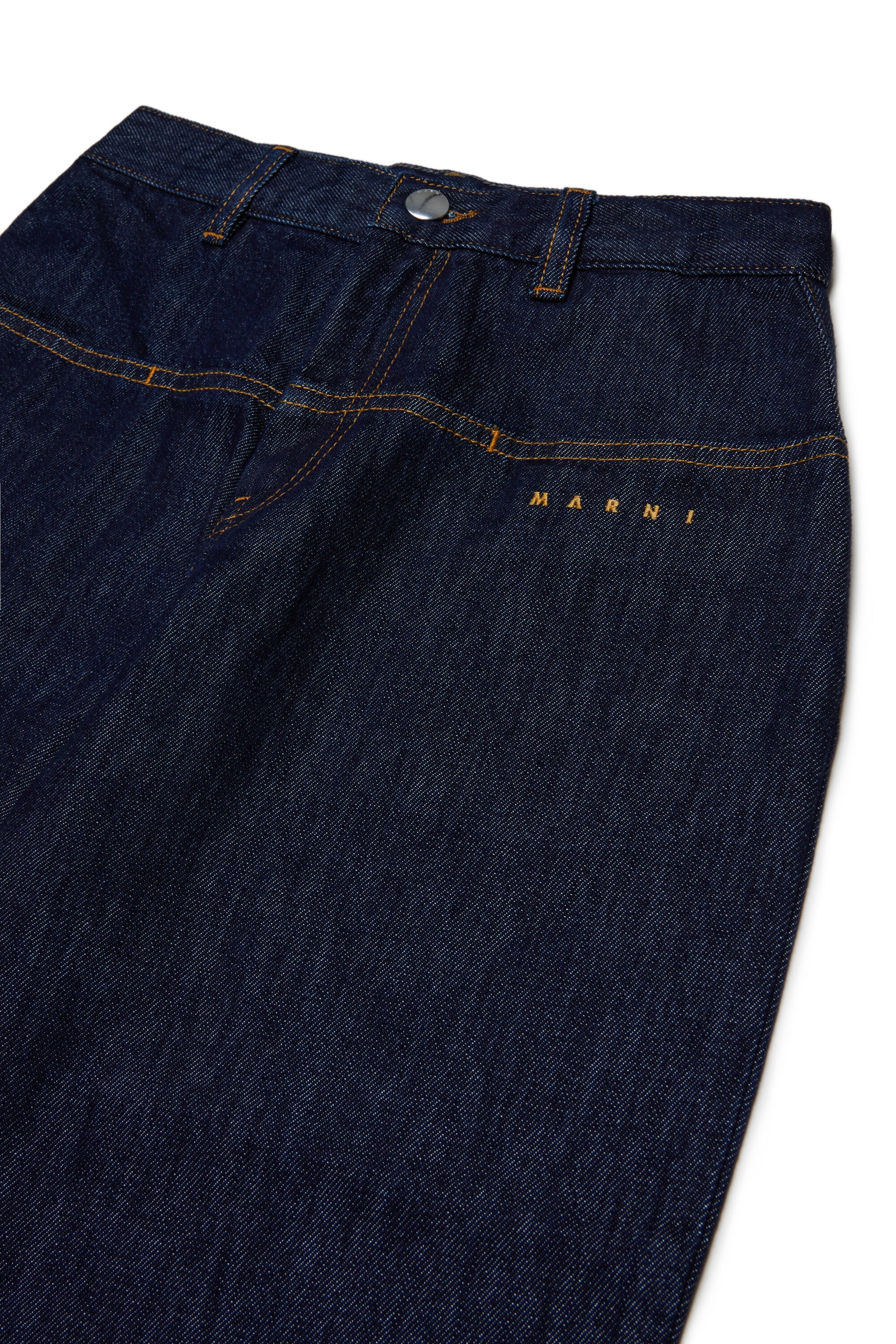 Relaxed jeans in dark denim