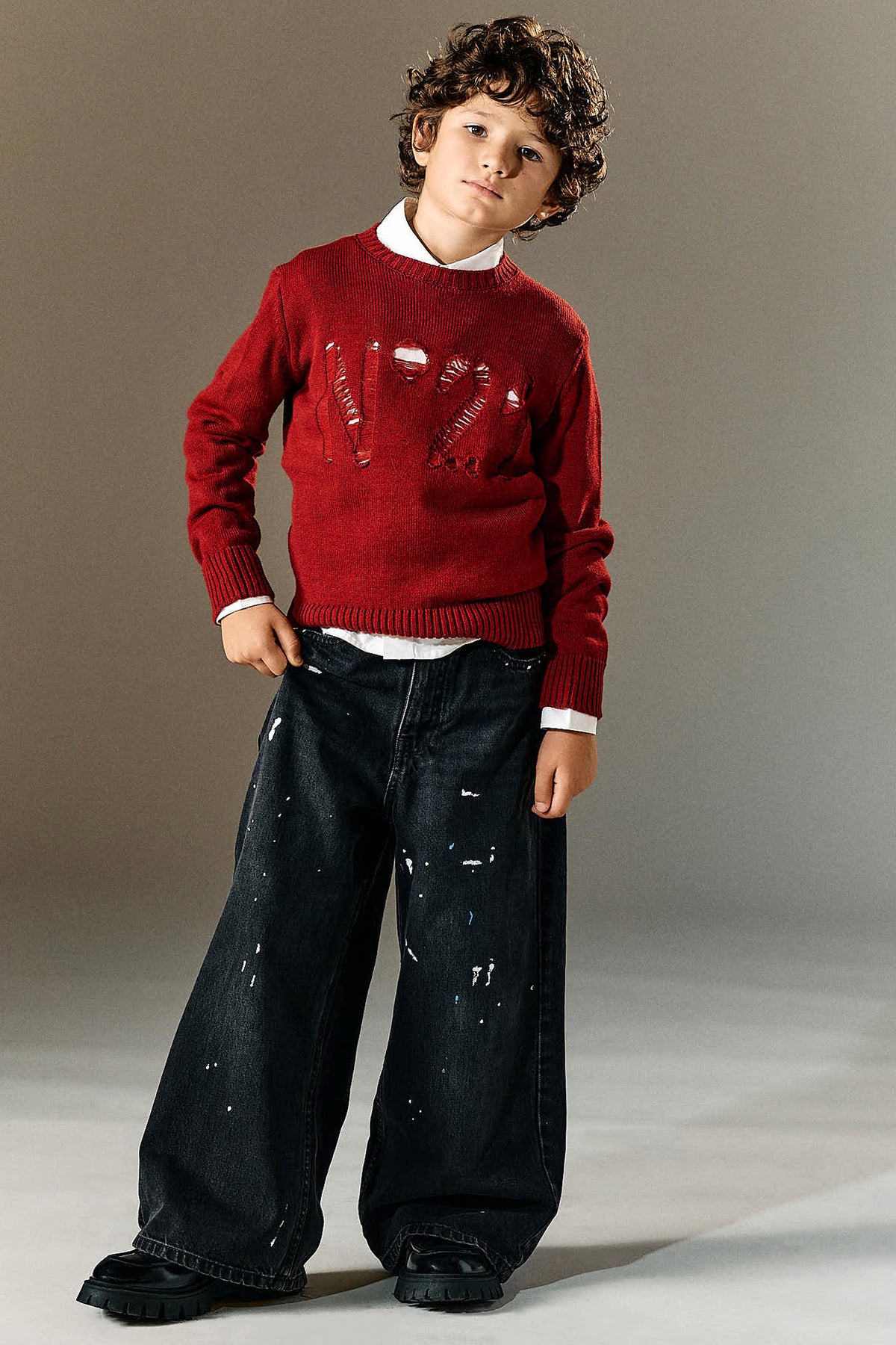 Flared jeans with used effect