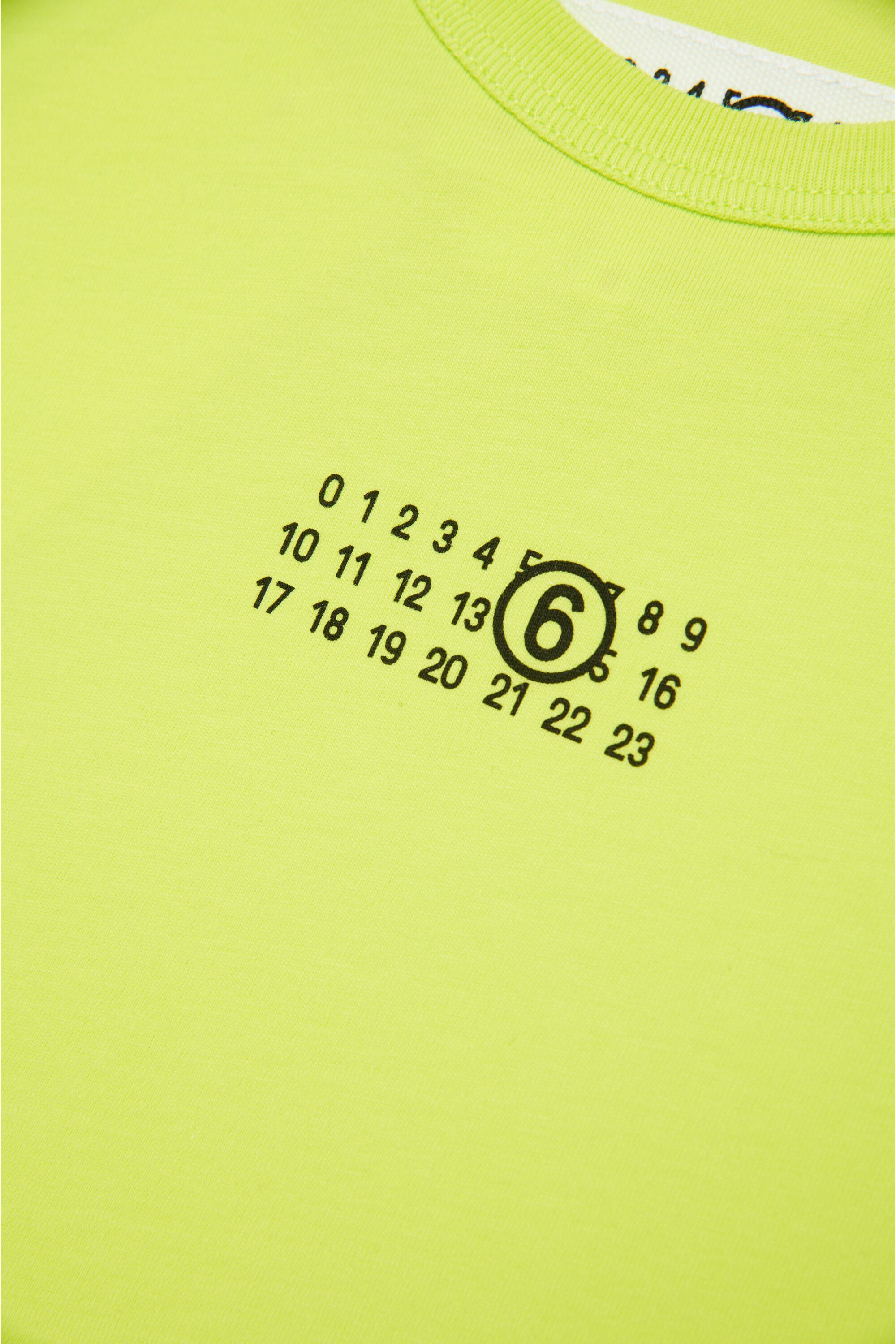 Sleeveless T-shirt branded with numeric logo