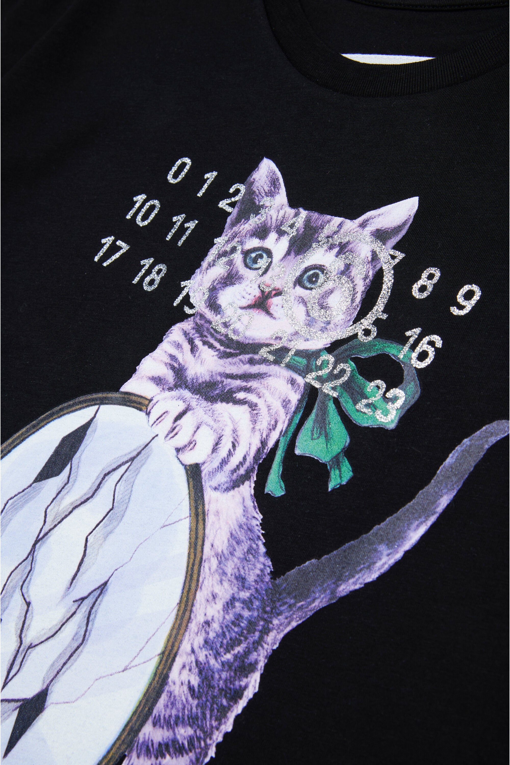 T-shirt with Kitten print