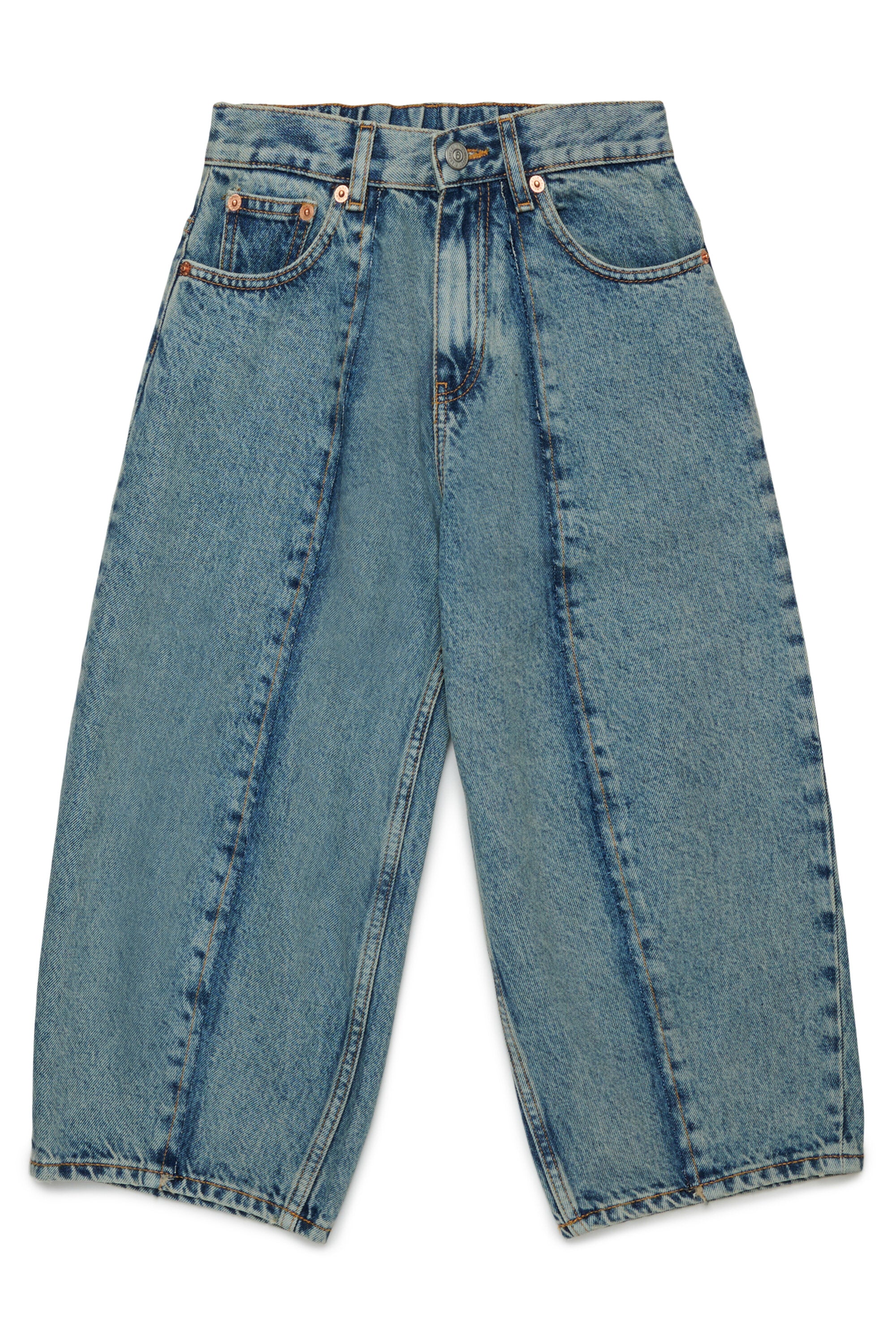 Medium blue balloon effect relaxed jeans