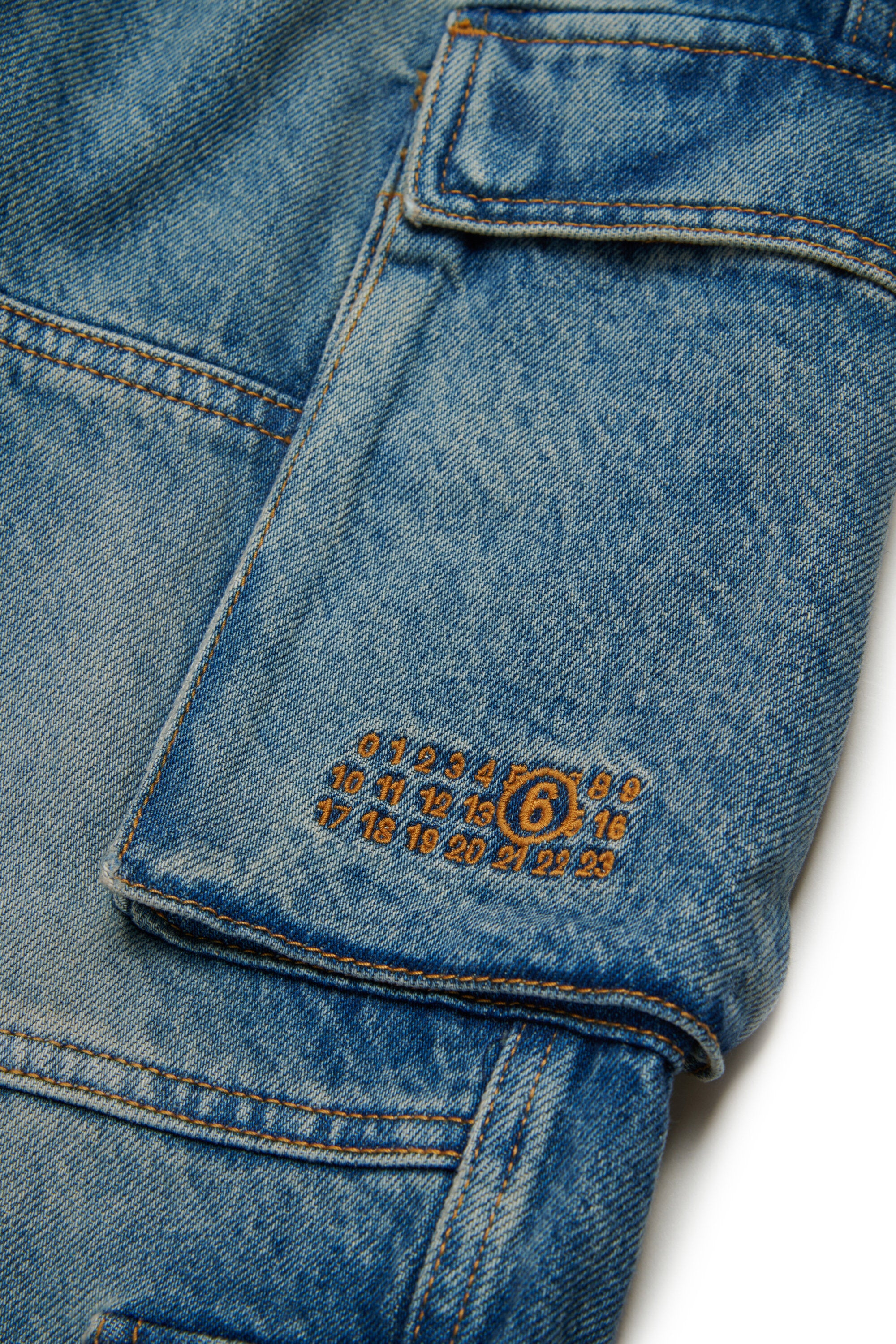 Medium blue shaded cargo jeans