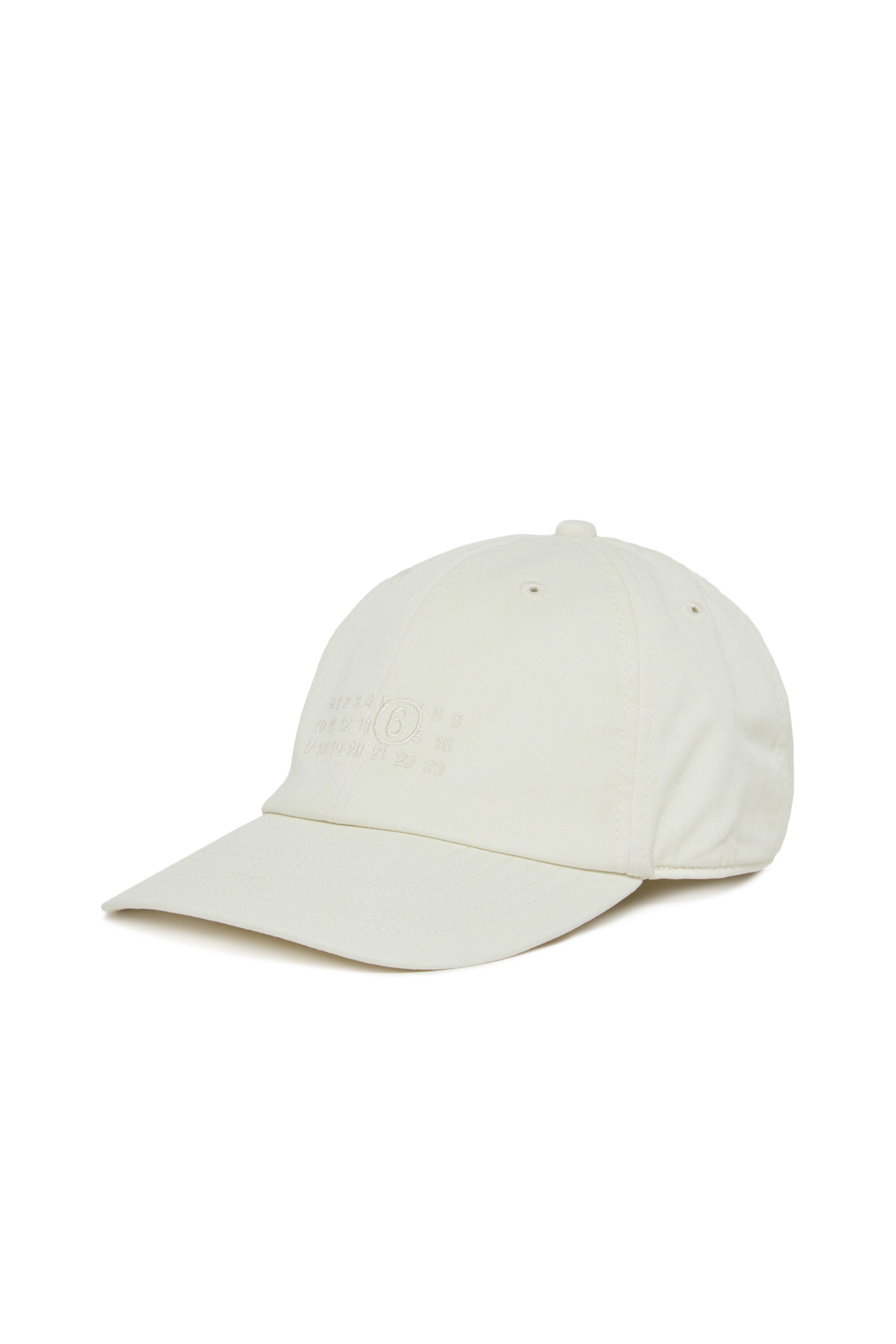 Baseball cap in gabardine with a worn effect