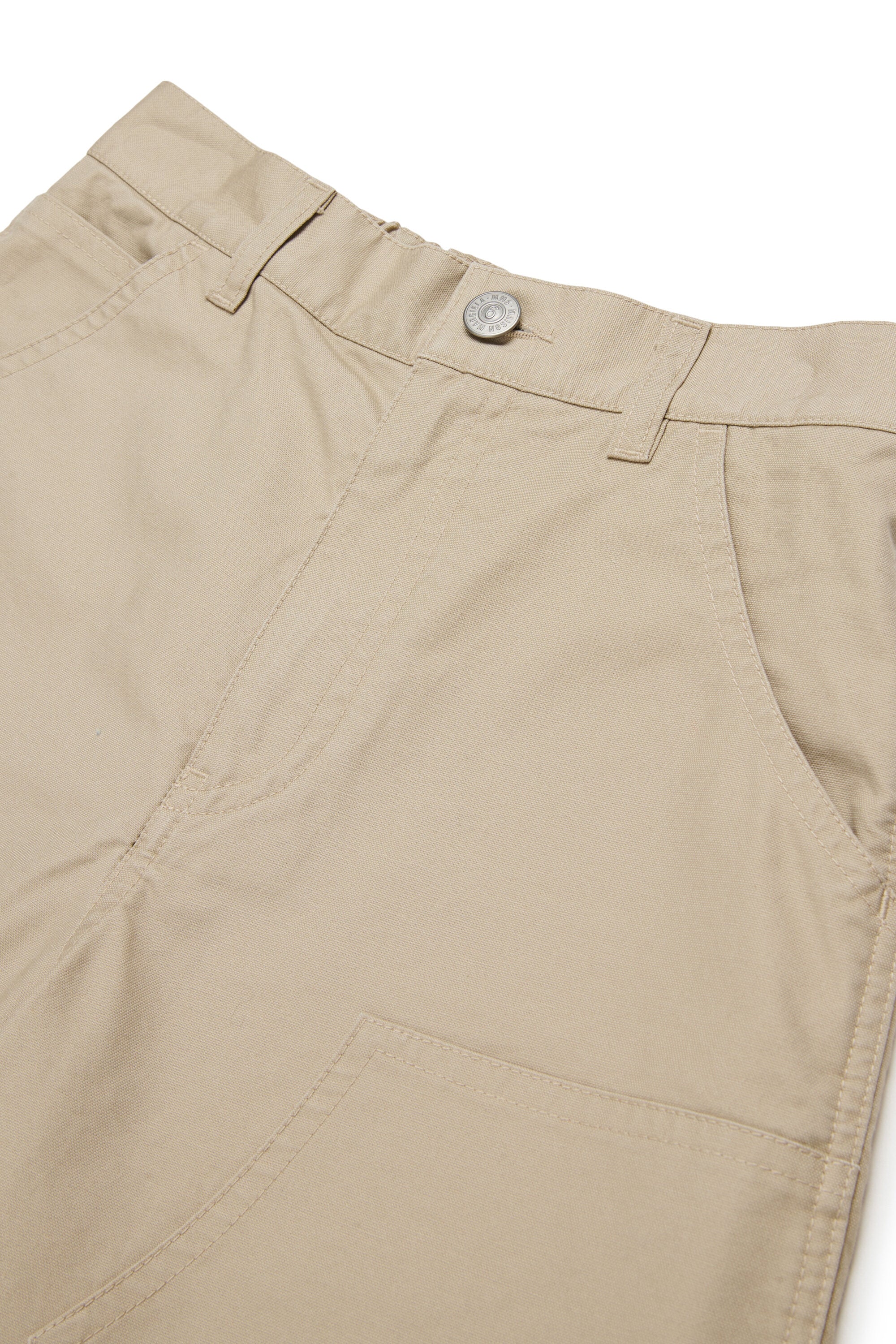 Cargo shorts with logo