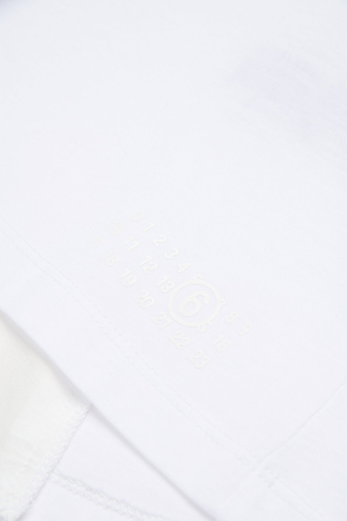 Sleeveless T-shirt with logo