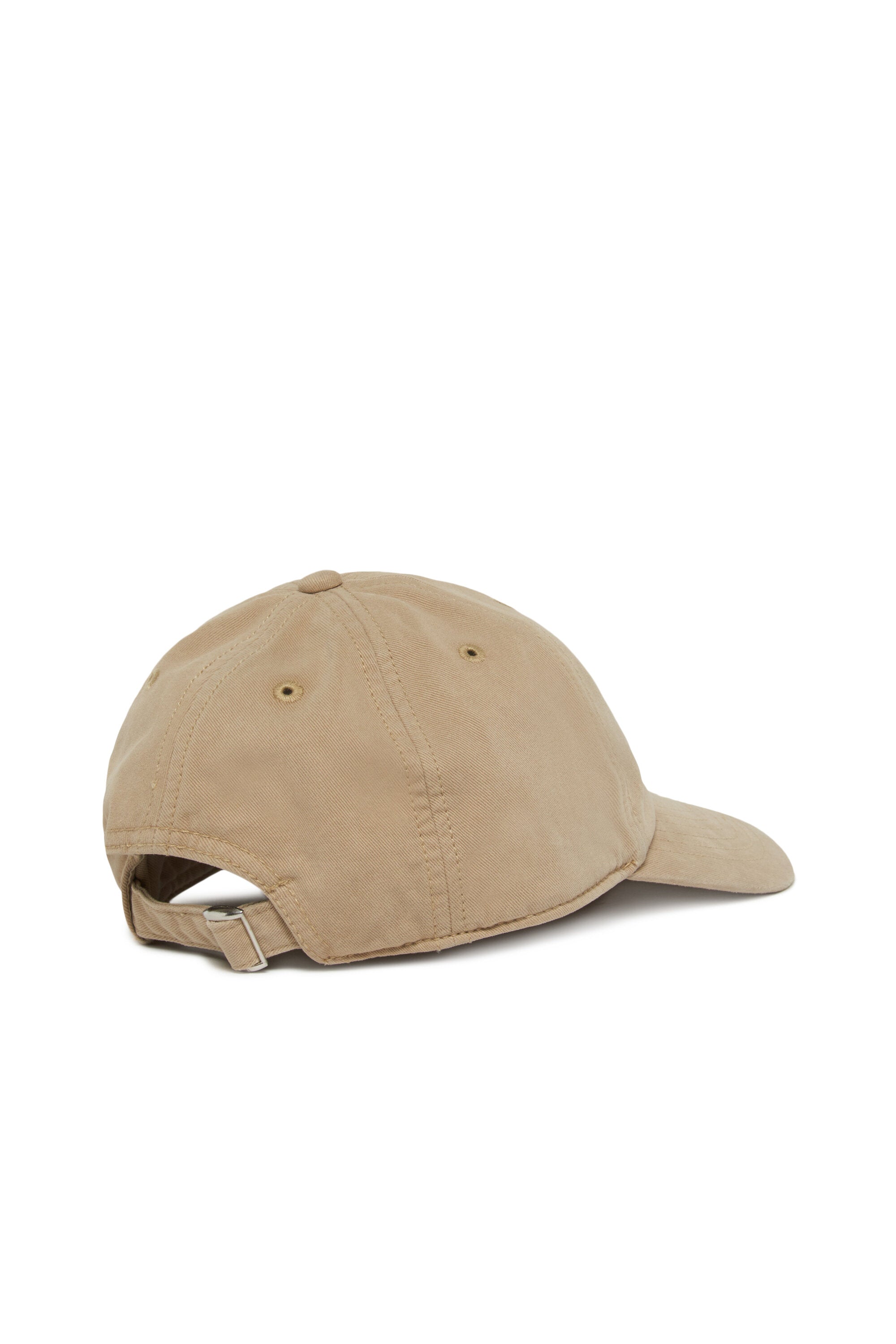 Baseball cap with logo