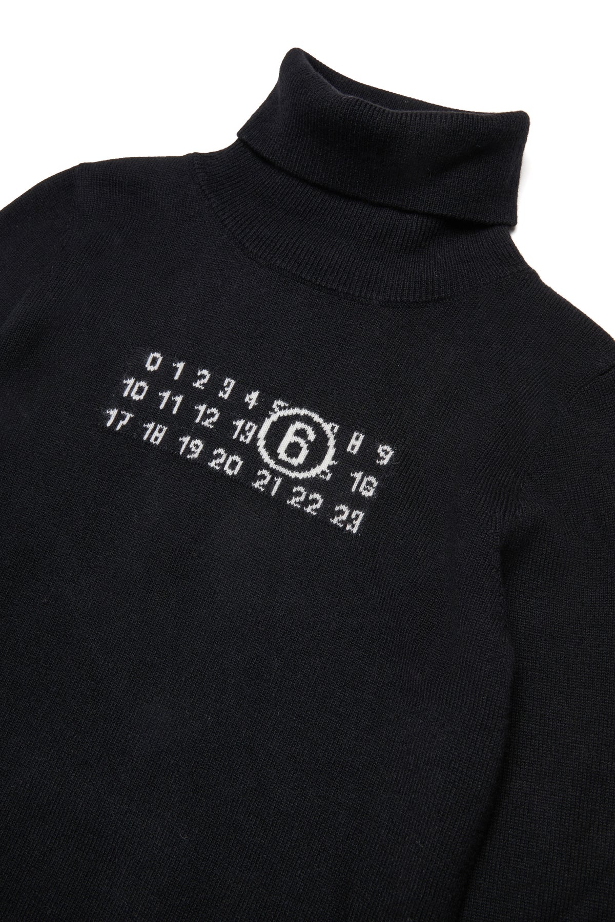 Turtleneck with logo