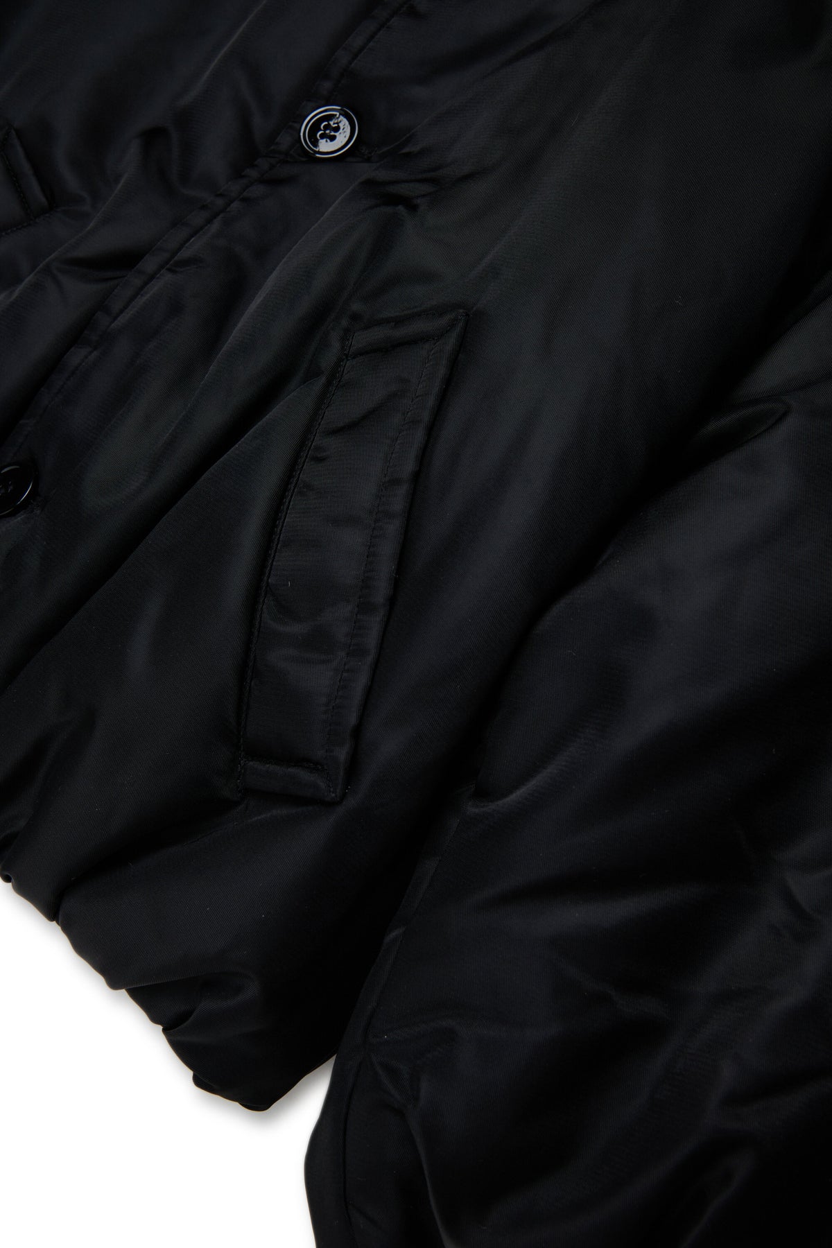 Padded jacket with buttons