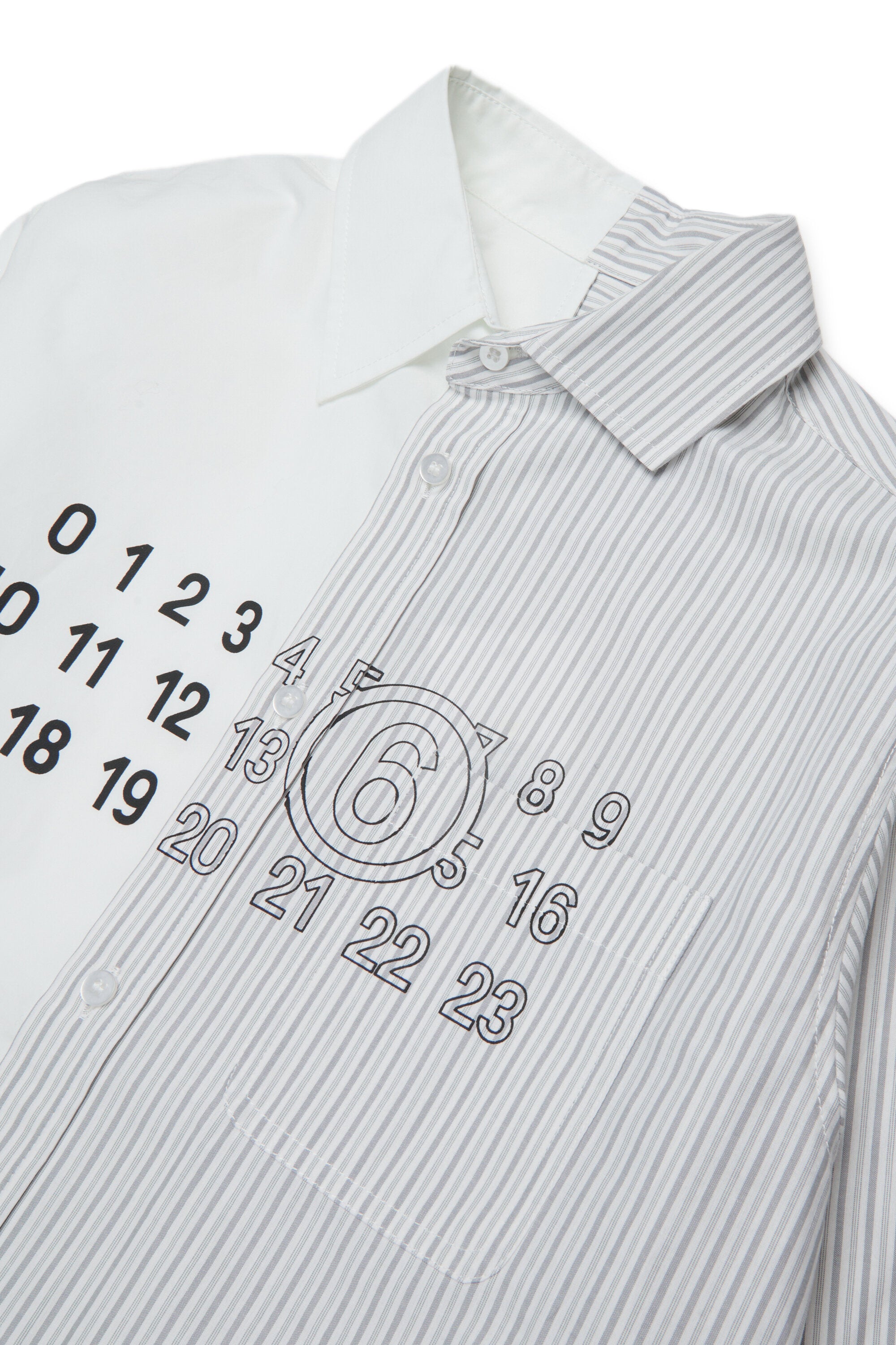 Asymmetric shirt with double pattern