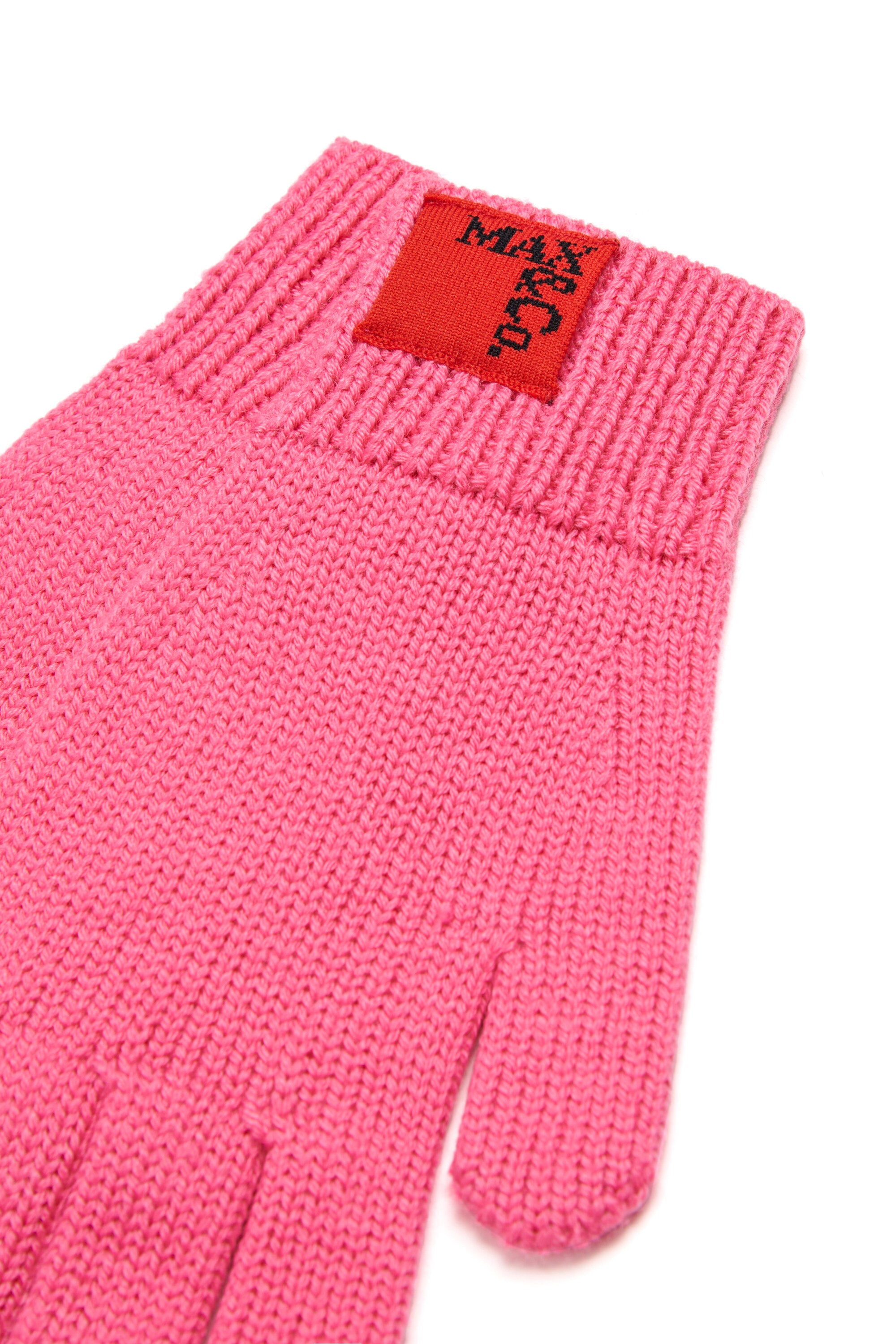 Wool blend gloves with patch