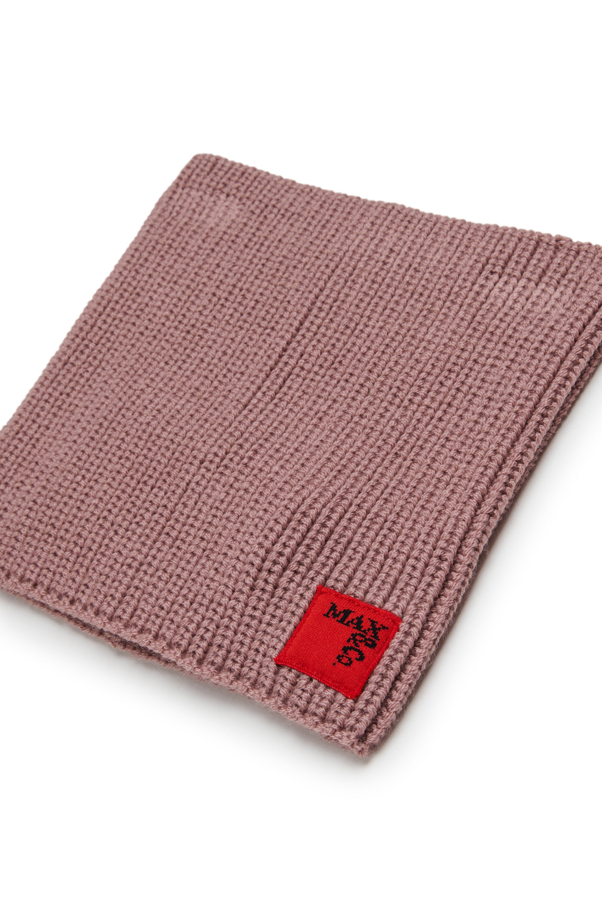 Wool-blend knit collar with patch