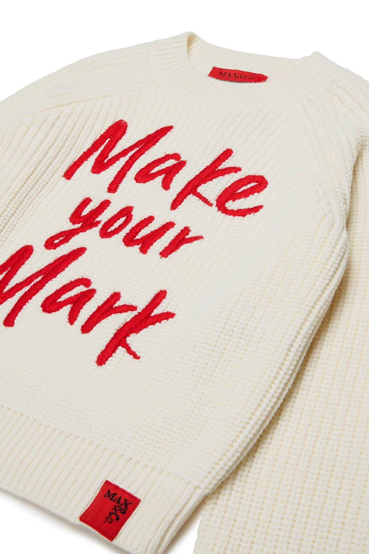Crew-neck pullover with front lettering