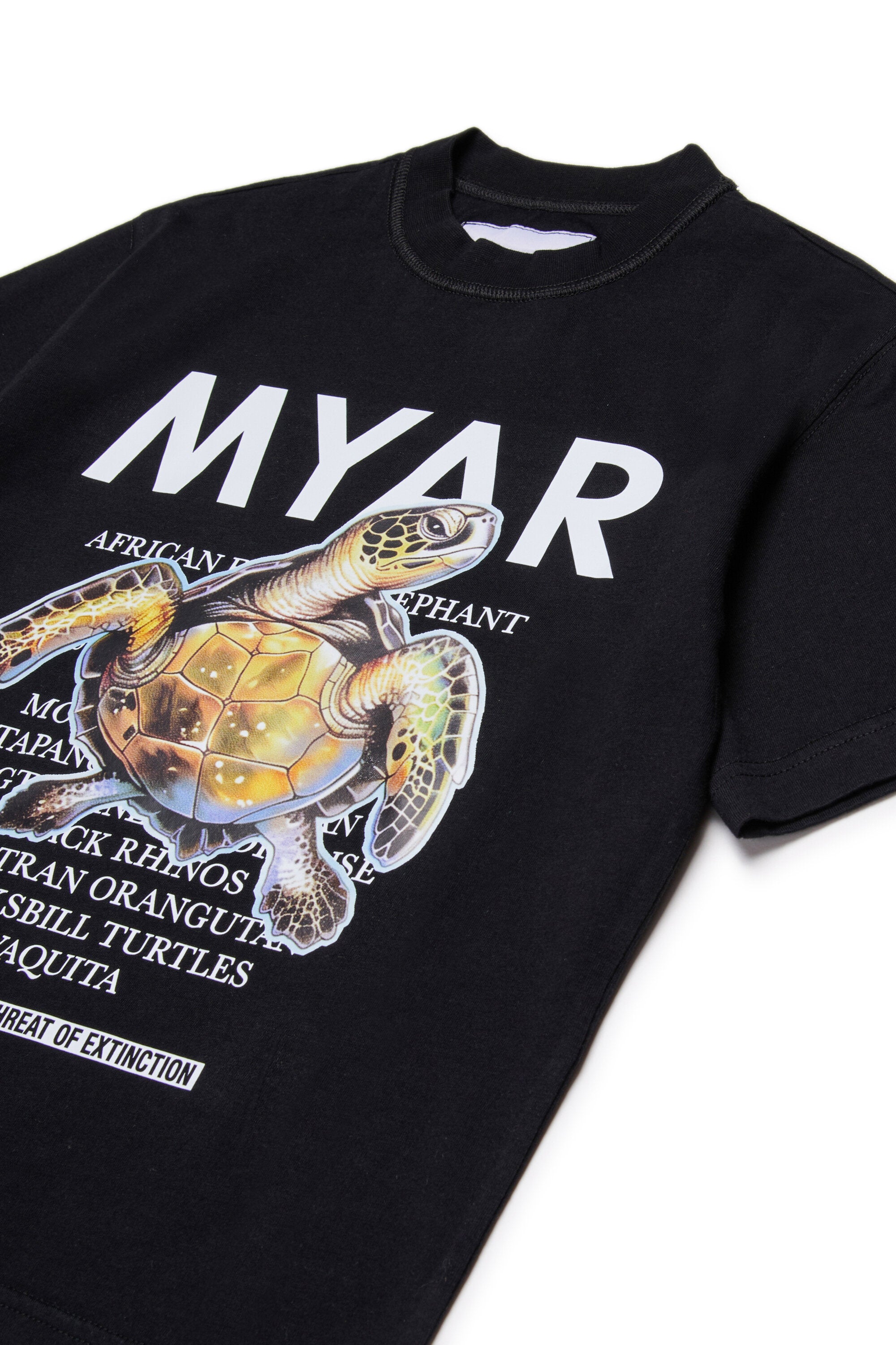 Short sleeve T-shirt with Endangered Animal Graphic print