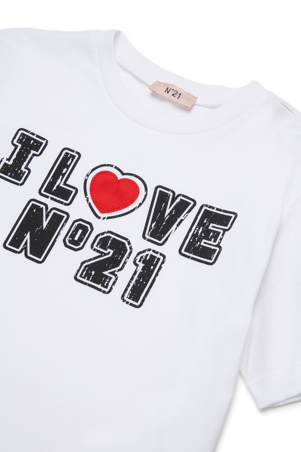 T-shirt with logo on the chest