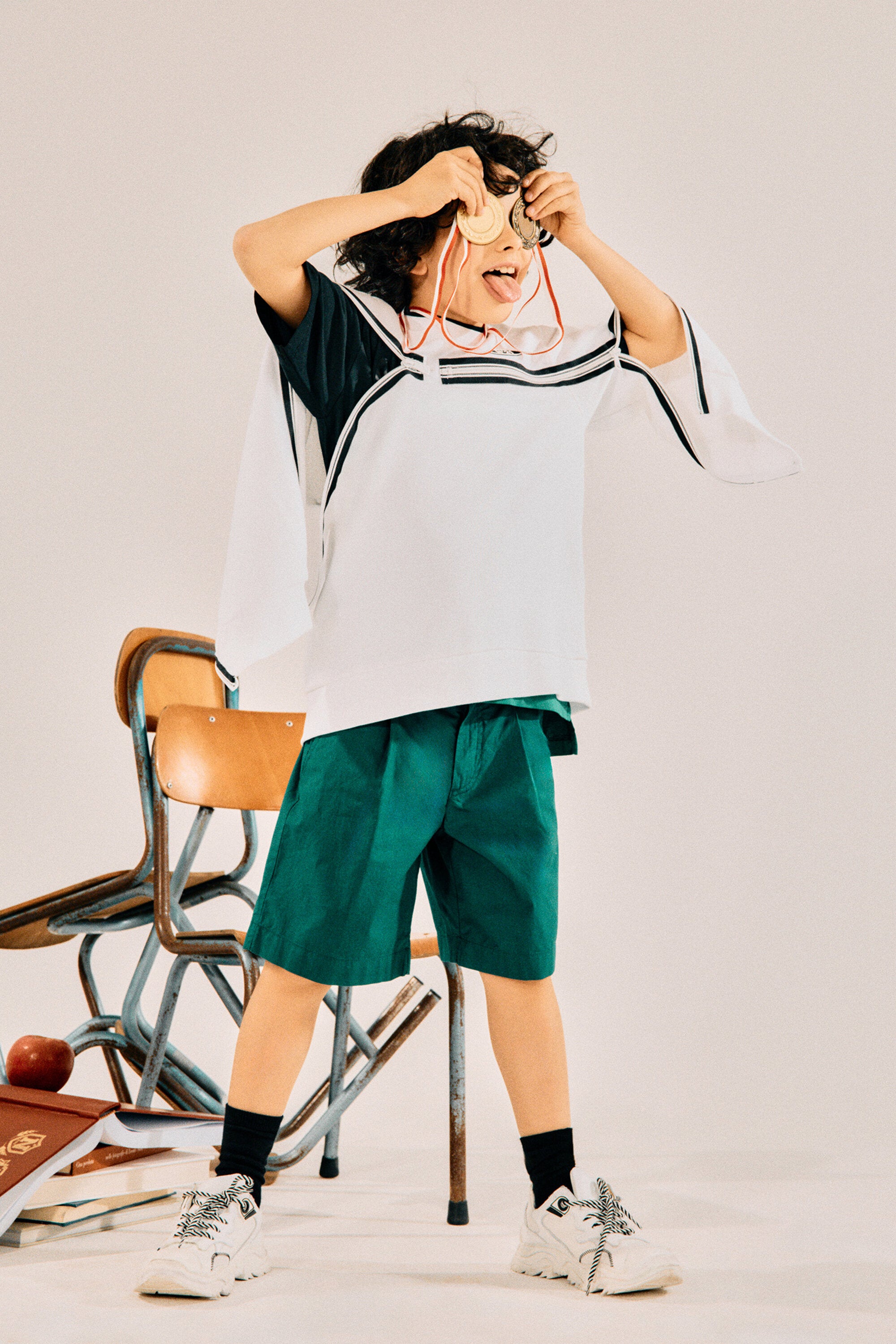 Crewneck sweatshirt with logo