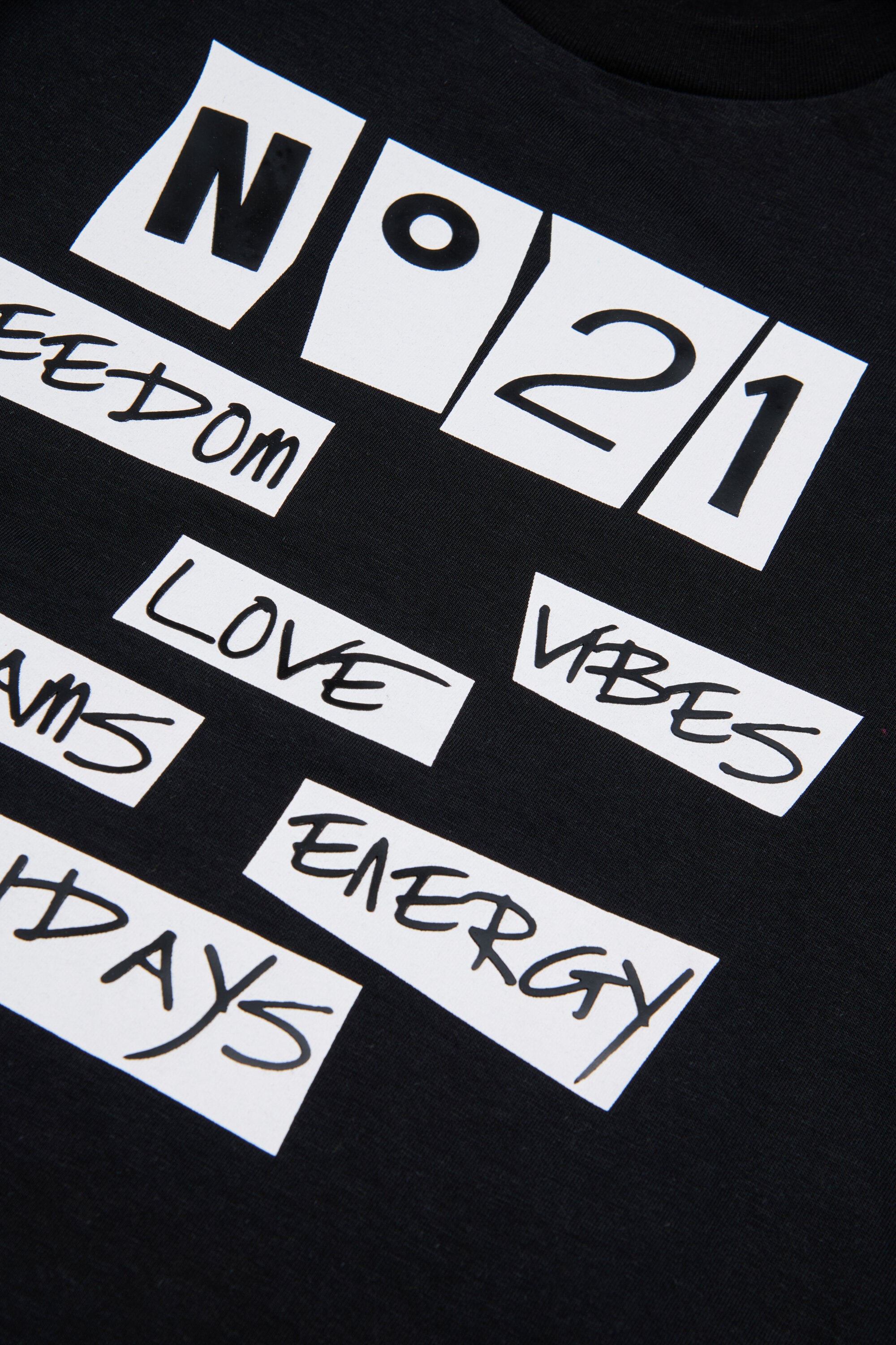 T-shirt with printed logo