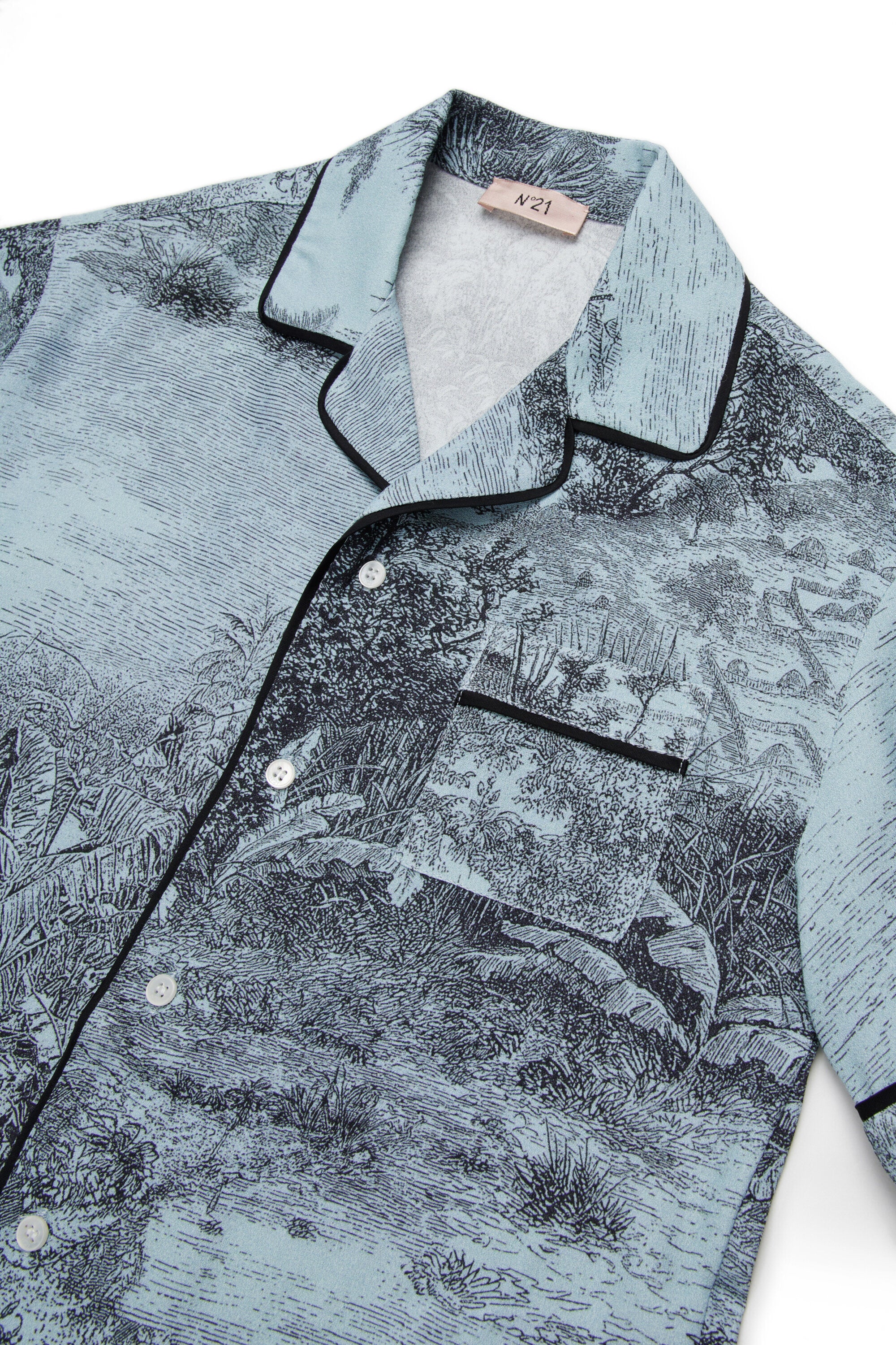 Short-sleeved shirt with all-over print