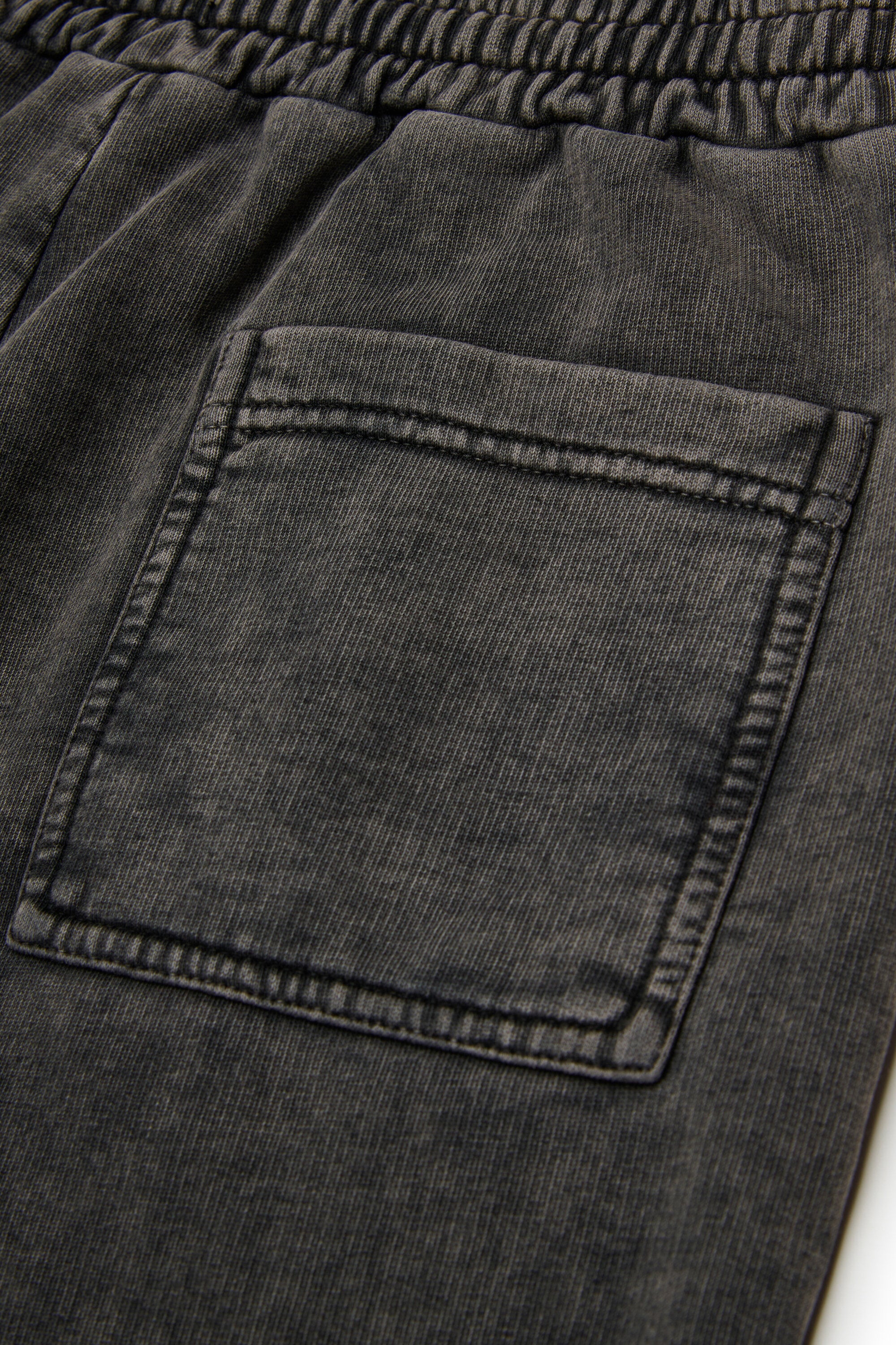 Sweatpants with logo