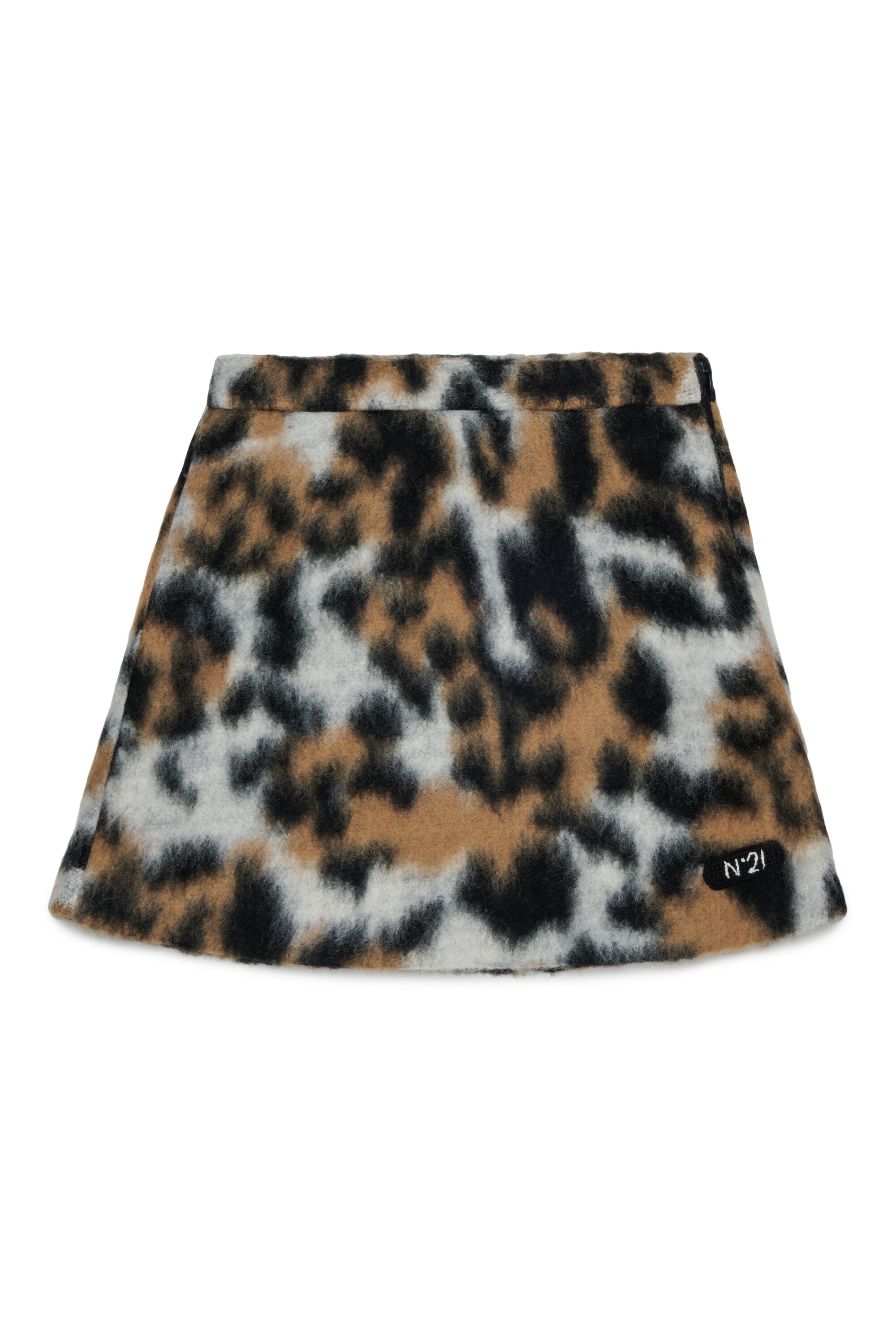 Short skirt with logo