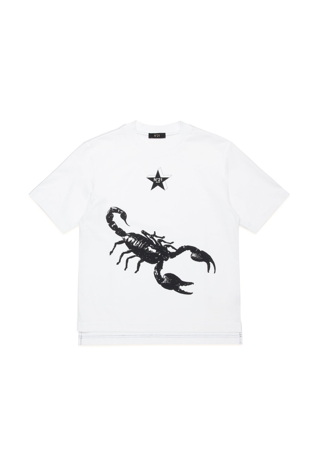 Oversized T-shirt with scorpion Oversized T-shirt with scorpion