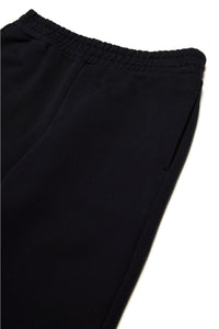 Jogger trousers with patch pocket