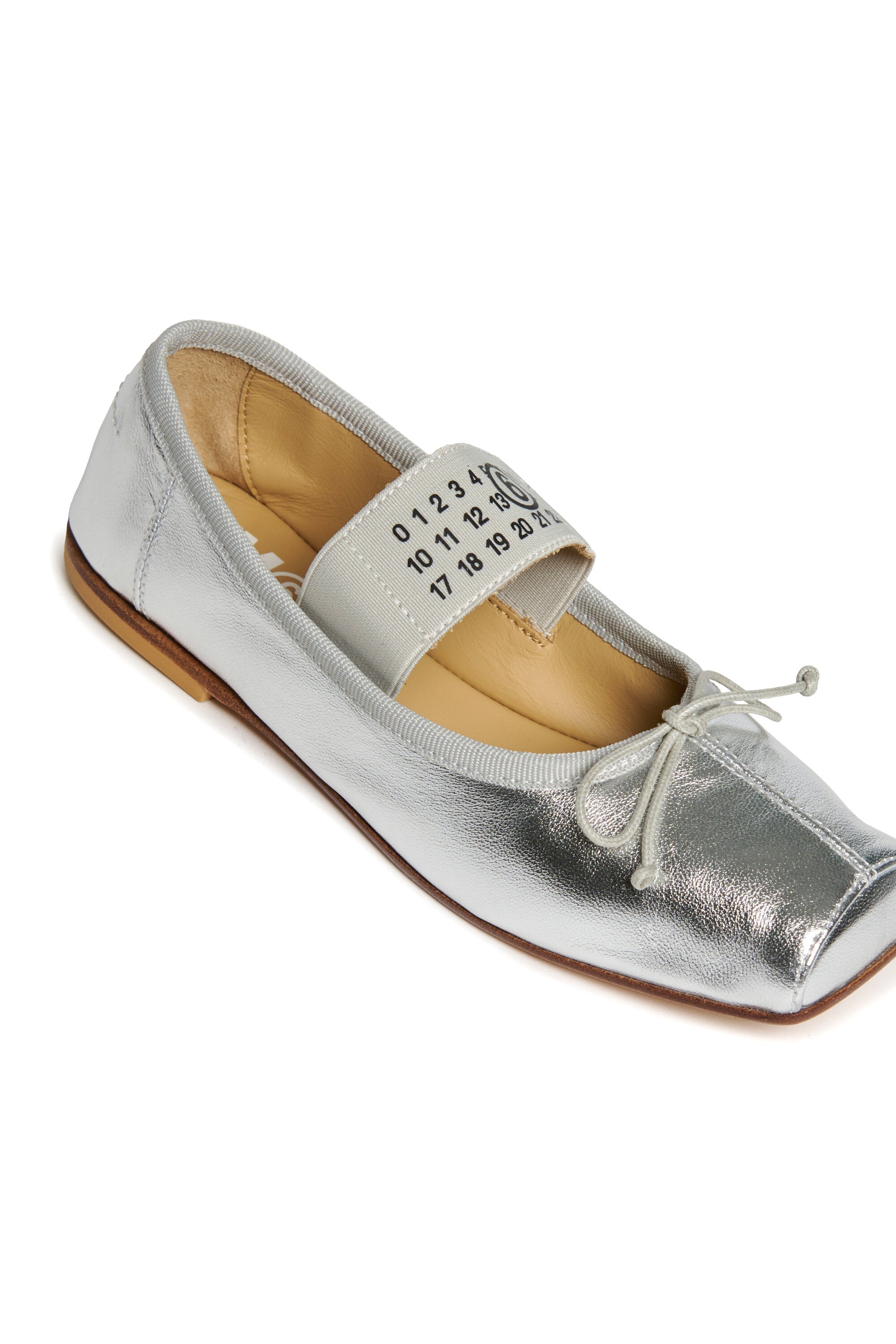 Square-toed leather ballet flats