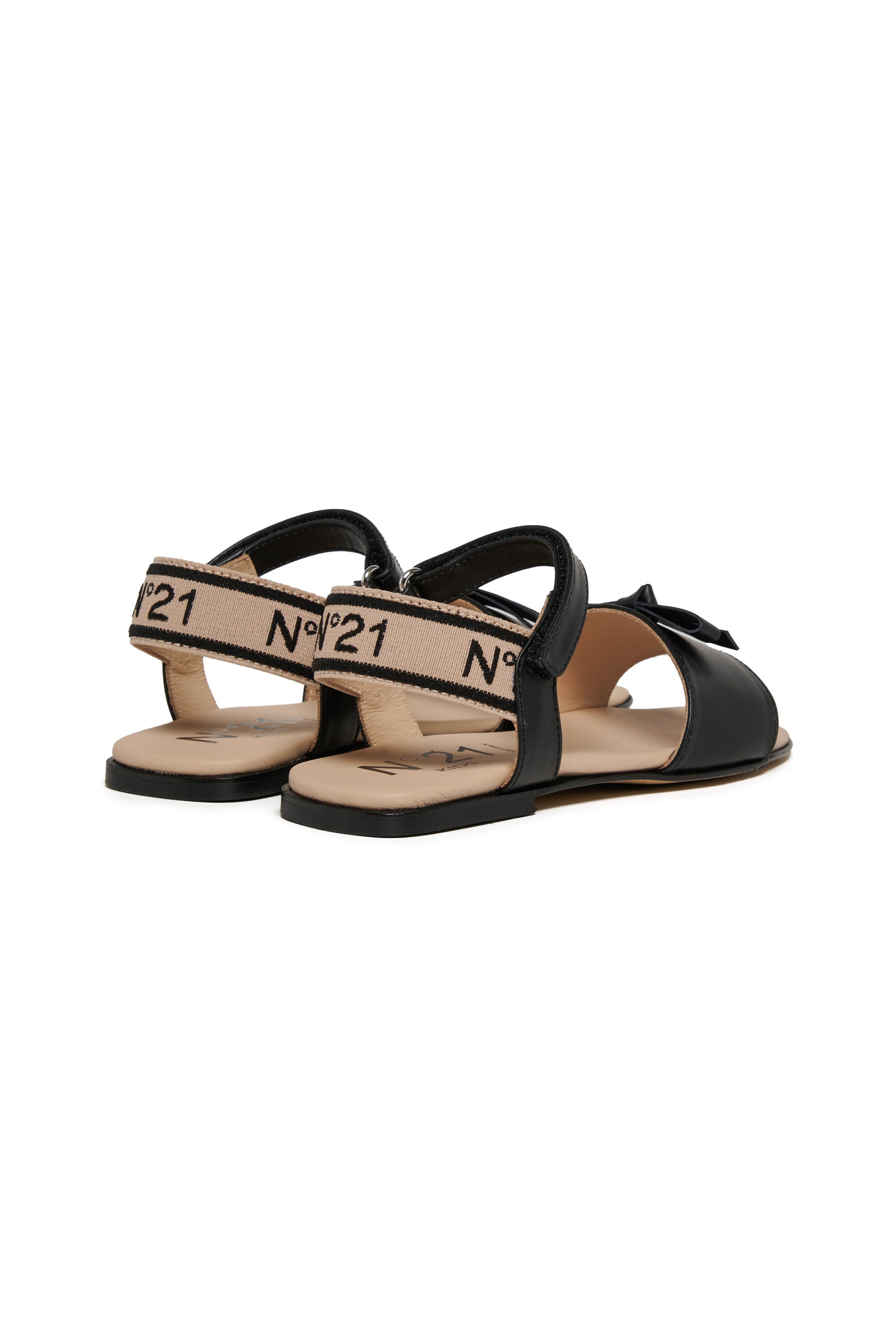 Leather sandals with bow