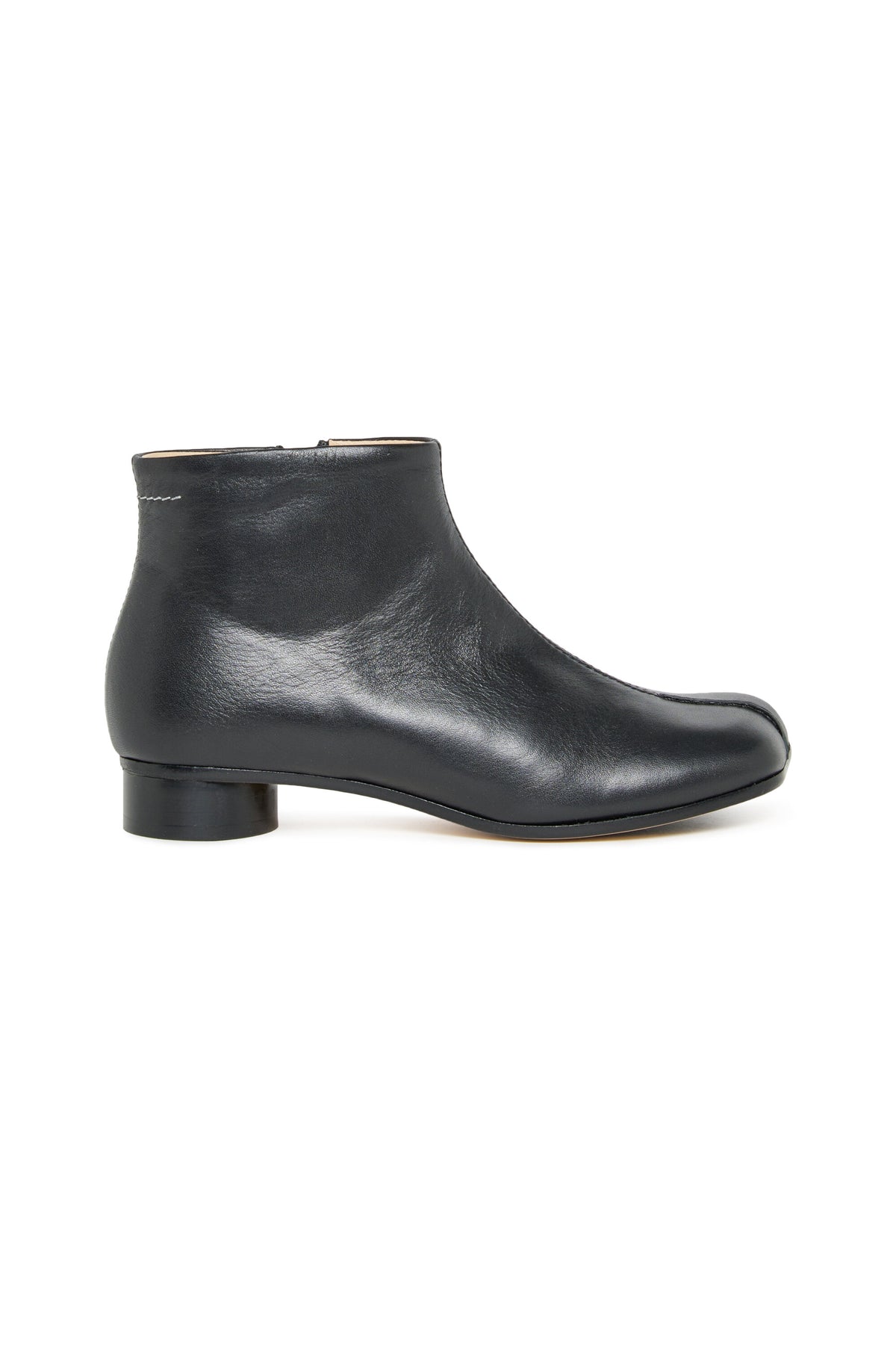 Low leather boots with heels