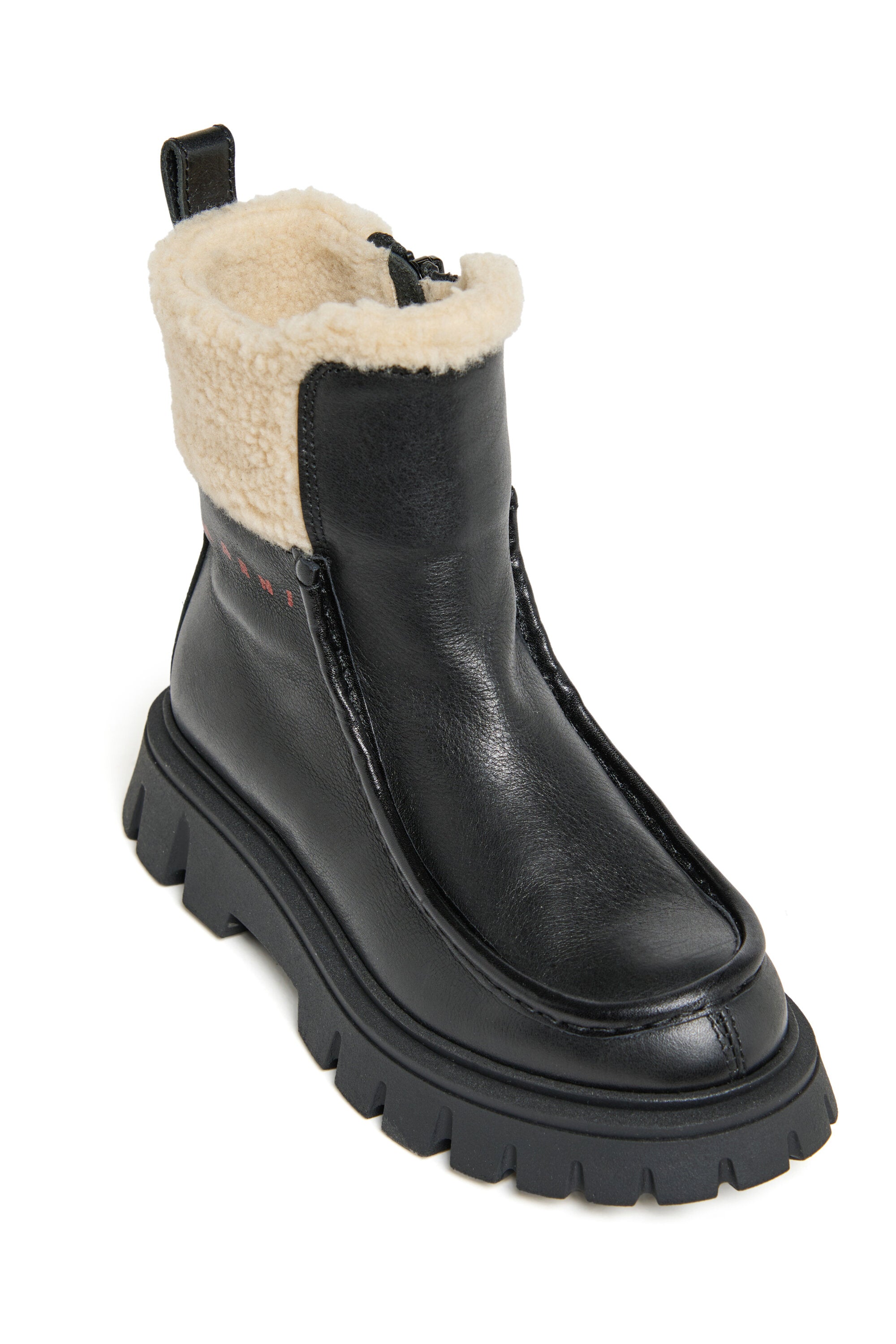 Chelsea leather boots with teddy collar