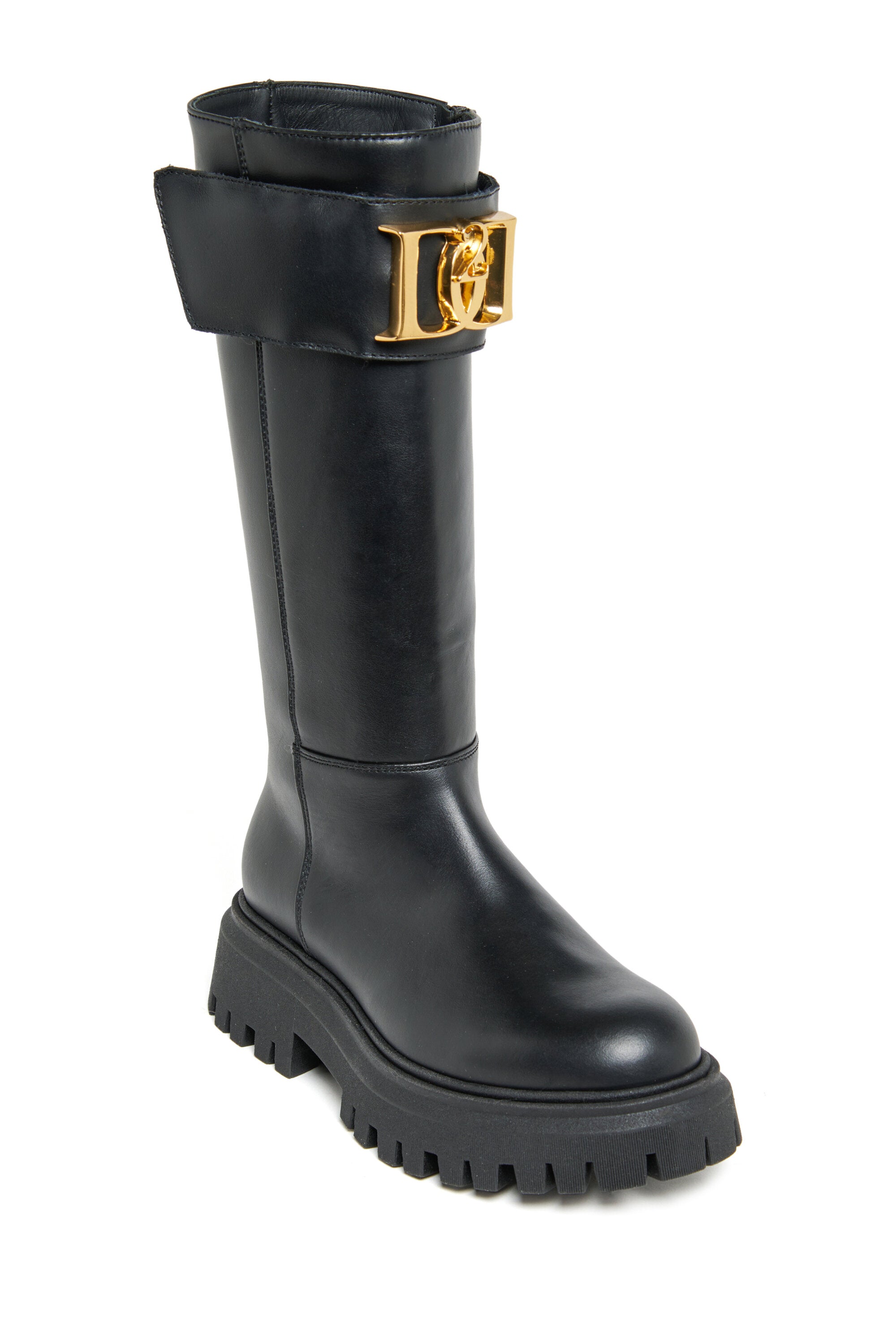 High boots with metal plate