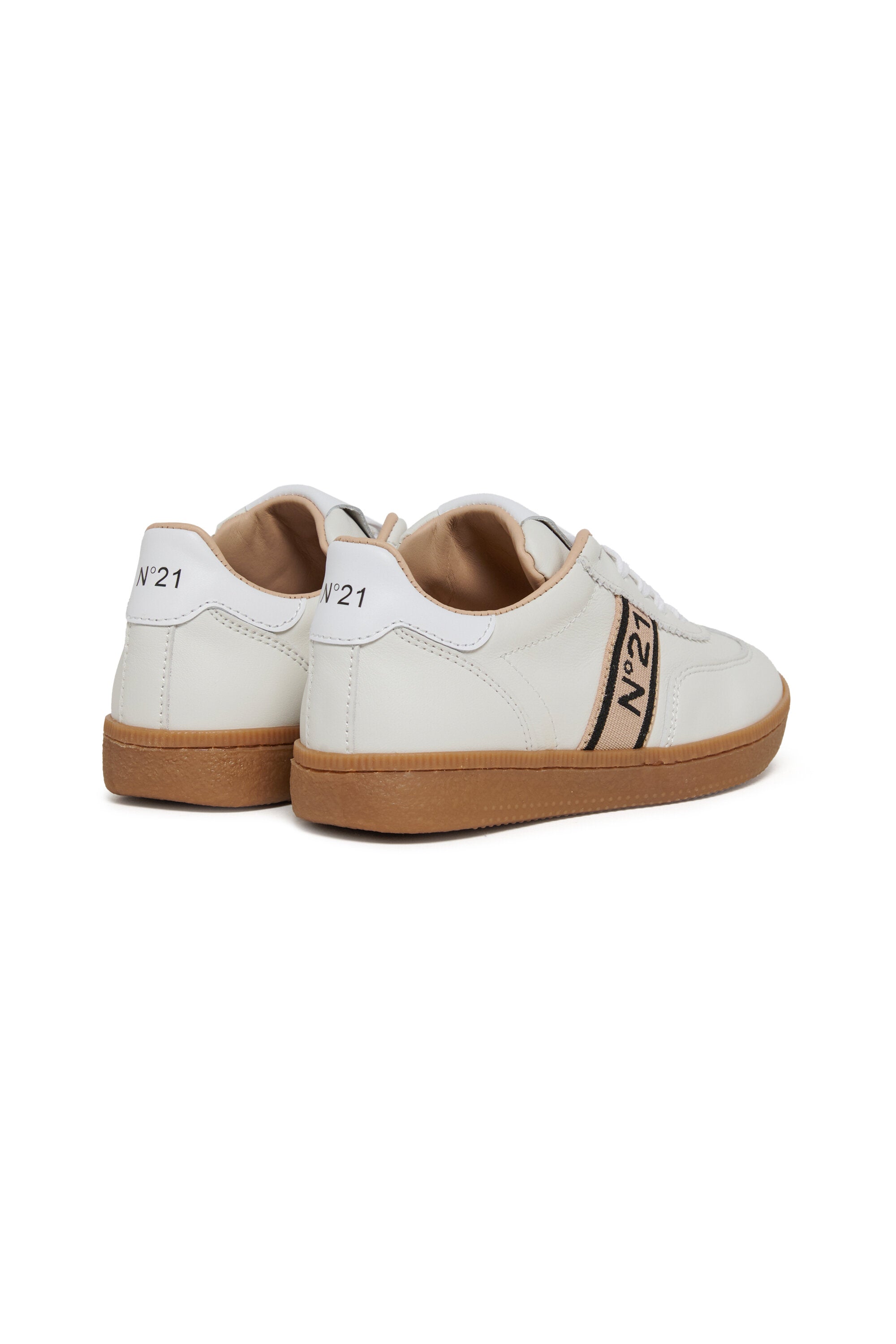 Sneakers with logo